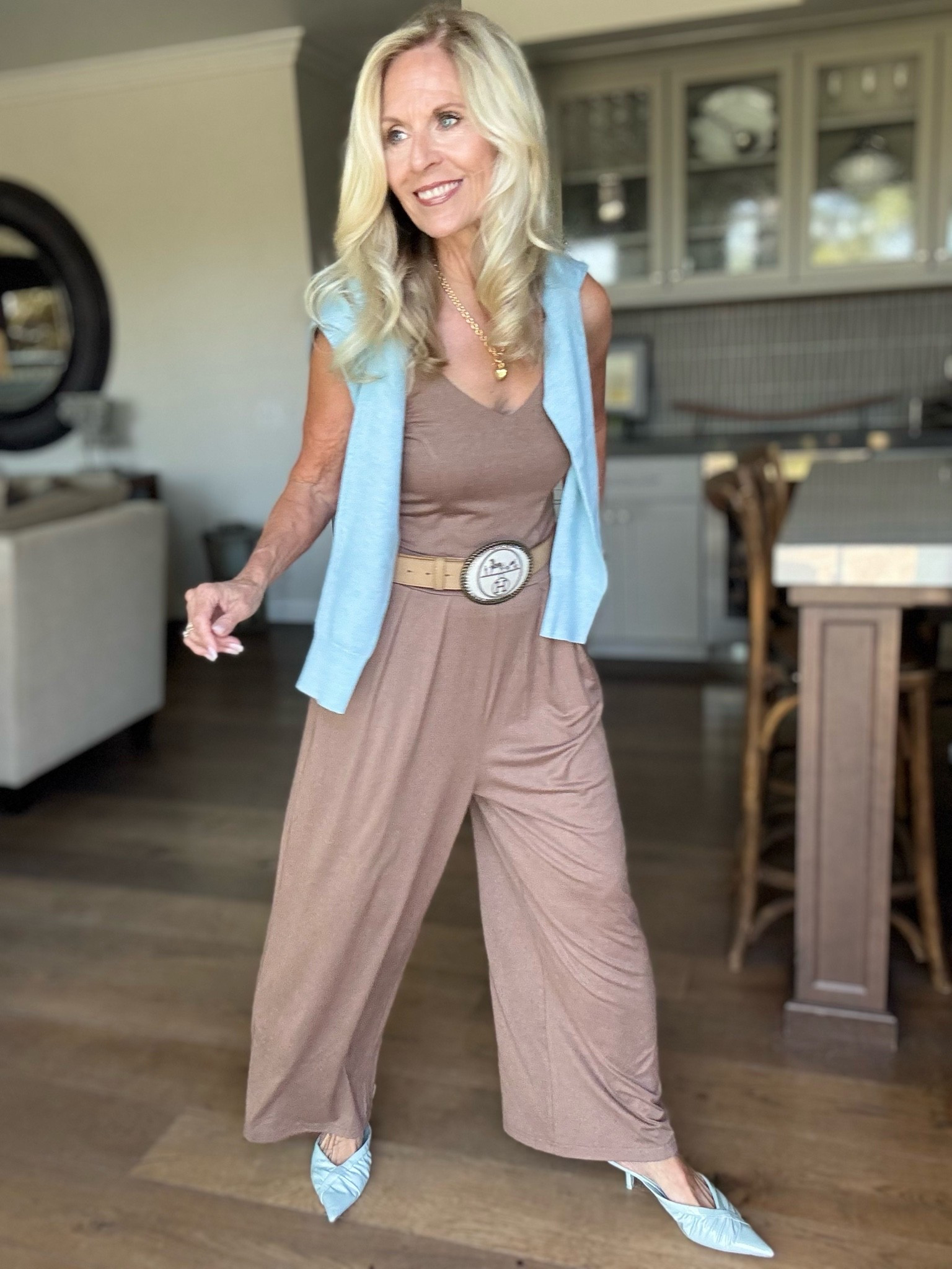 How to bring style to a jumpsuit.

There is nothing like a good “One and Done” outfit! Here’s how I styled this jumpsuit from @anrabess_official with some of my favorite accessories.

This jumpsuit is a great neutral color and the fabric is so soft. It has an elastic back for a comfortable fit. The length hits right below my ankles and of course we love the pockets!

I would wear this for multiple occasions!

Follow me for more 50+ style inspiration.

#LTKootd #LTKOver40