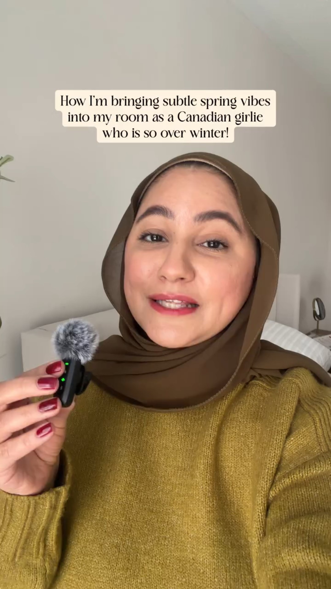 Drop a 🥶 if you are so over winters! 

But adding this striped duvet set is giving me some hope! I have been lately obsessed with stripes. So fun to play with and add SO much depth and character into your space! 

When I saw this duvet set on sale from @hmhome I immediately added it to cart! And it’s on sale!!! 
Comment SHOP for the link! 

#hnm #hnmhome #canadianblogger #roomrefresh #springrefresh