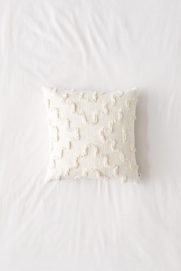 Tinsley Tufted Throw Pillow | Urban Outfitters (US and RoW)