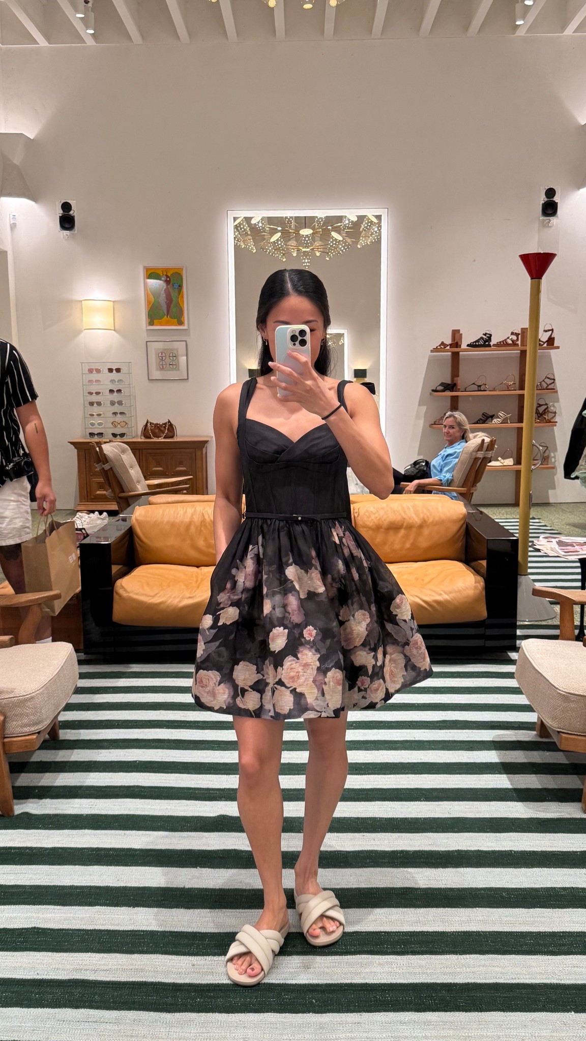 Zimmermann Crush Picnic Mini Dress 🌸🖤 and it’s on sale rn!!

Snag it before it’s gone 😰
 

#LTKParties #LTKSummerEdit #LTKSaleAlert