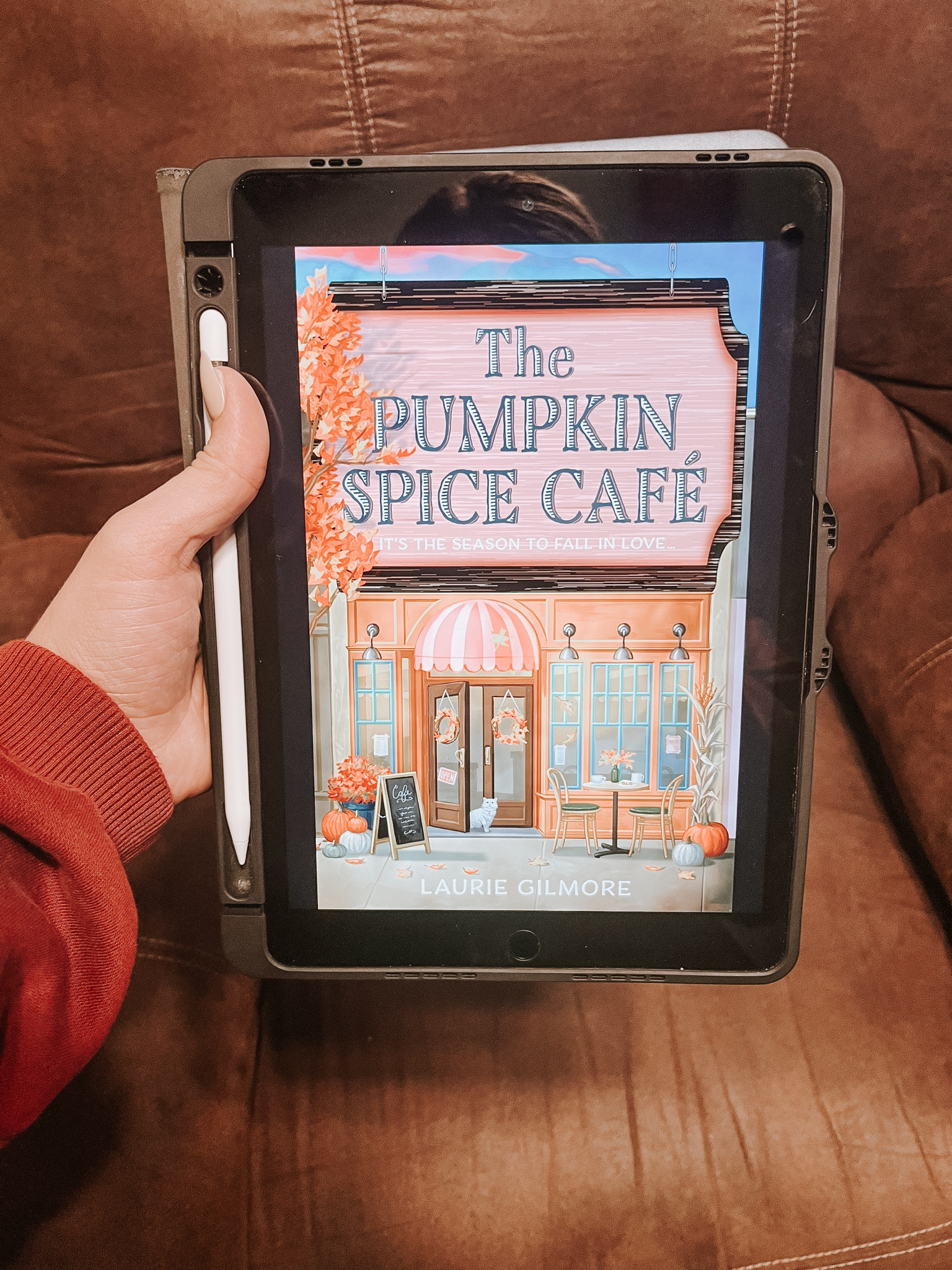 My next read: The Pumpkin Spice Cafe 🍂☕️

I got it on my kindle for .99 🙌🏼

#LTKSeasonal