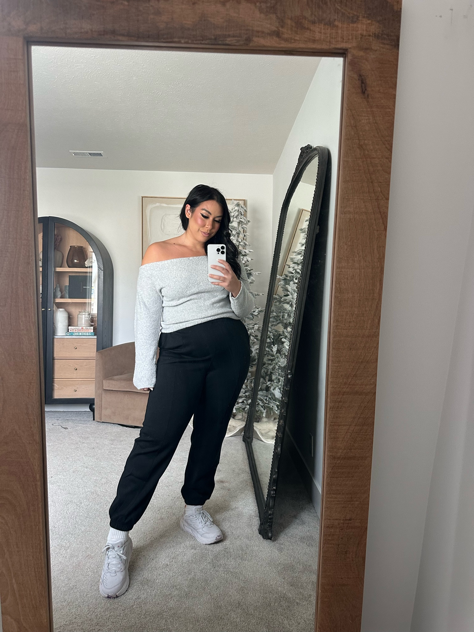 Midsize Abercrombie casual winter outfit idea!
-
-
-
Casual outfit inspo, midsize style, midsize fashion, size 12, size 14

#LTKSeasonal #LTKStyleTip #LTKMidsize