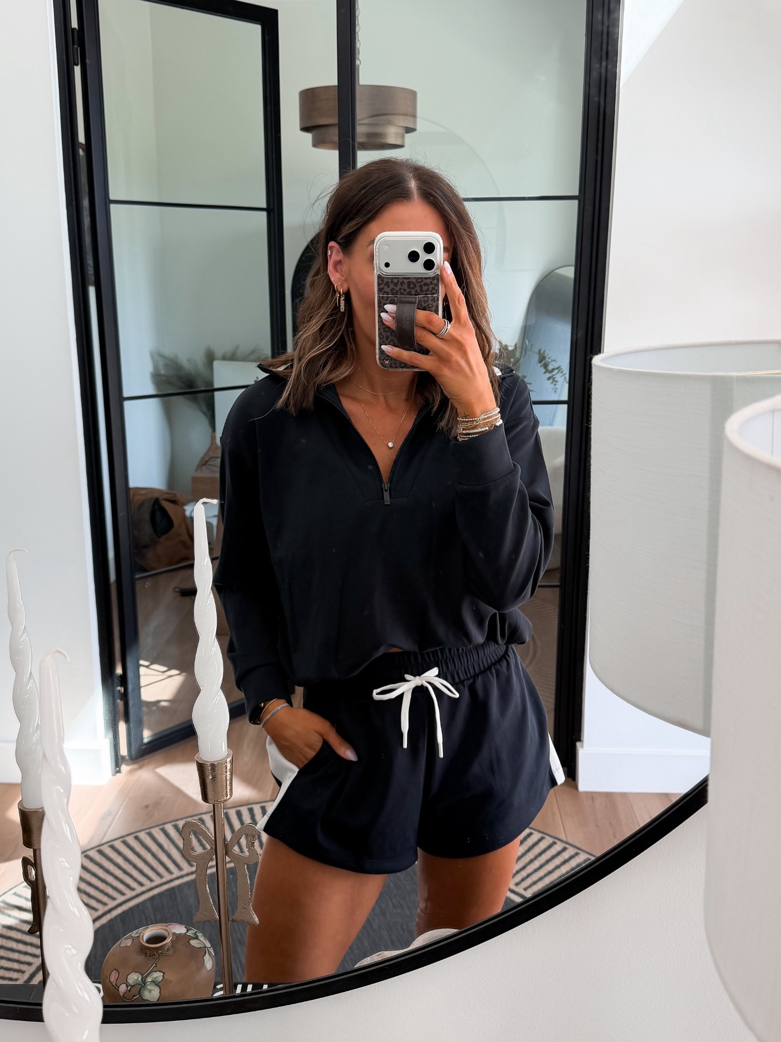 1/2 zip/medium
Shorts-small
Sneakers-tts

#LTKmomlife #LTKTall #LTKootd