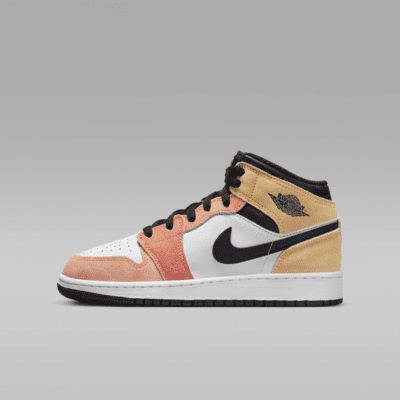 Air Jordan 1 Mid SE Big Kids' Shoes. Nike.com | Nike (US)