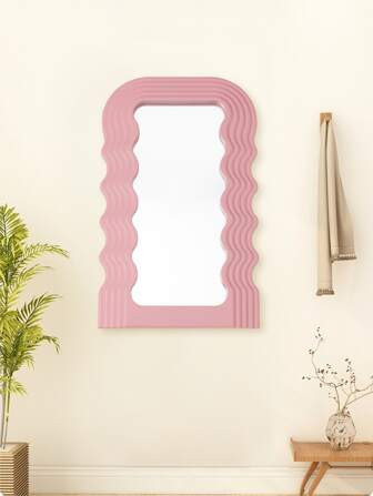 1pc Wavy Frame Wall Mounted Mirror | SHEIN