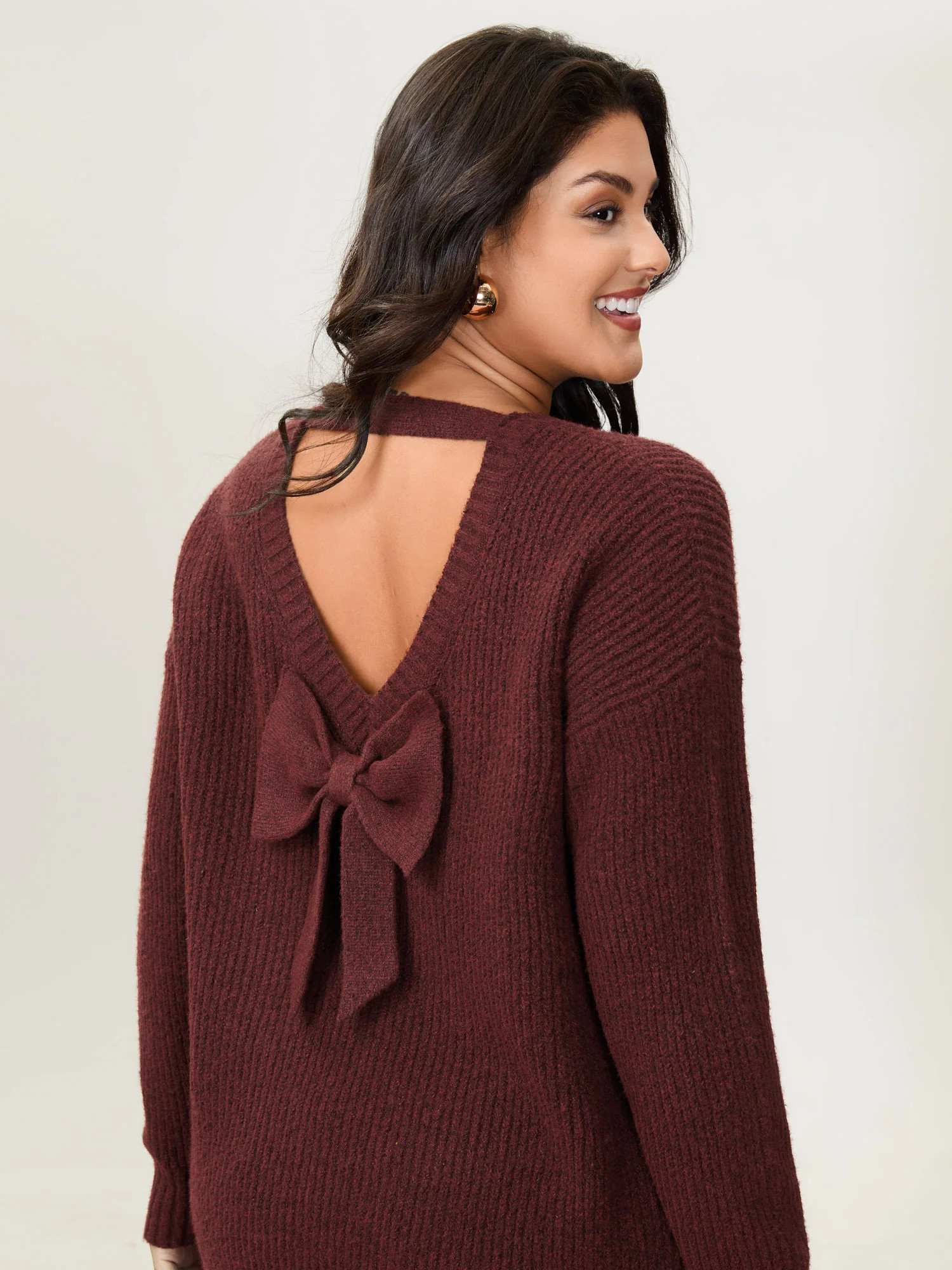 Bow Back Cut-Out Super Stretchy Pullover | Bloomchic