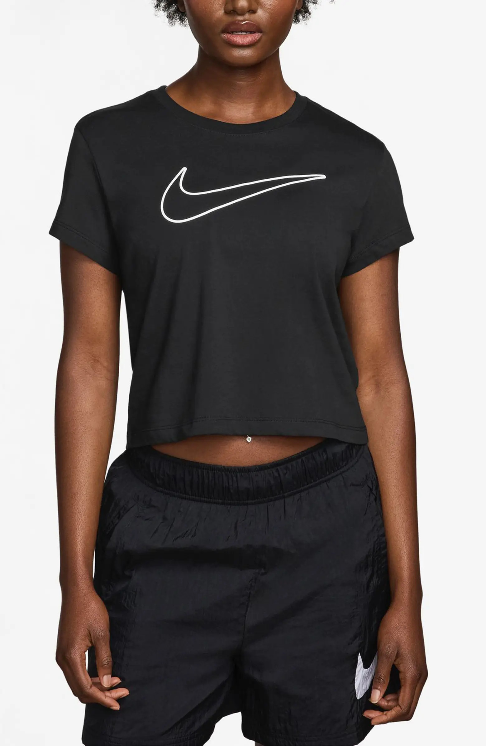 Nike Sportwear Swoosh Graphic T-Shirt | Nordstromrack | Nordstrom Rack