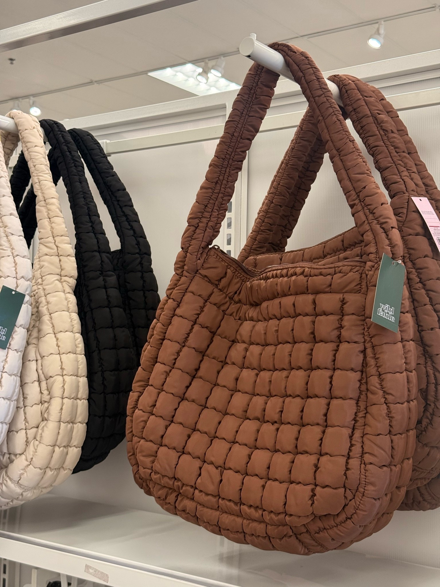 Active bags from @Target under $40

Bubble bag 
Tote bag

#LTKTravel #LTKfitnessgoals #LTKActive