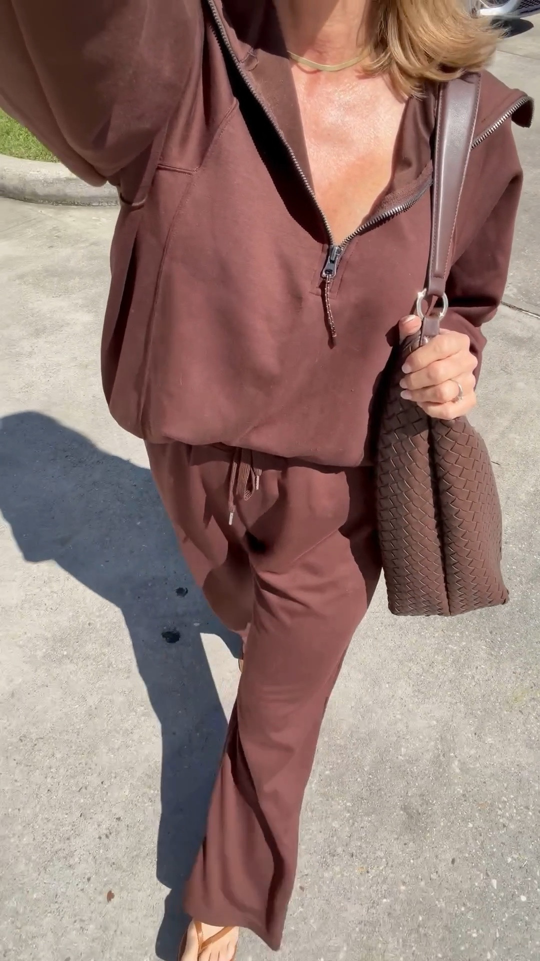 My favorite two piece Amazon pants set yet. 🙌🏻 So soft!

Fall outfits women over 50, fall fashion haul, chocolate brown pants set