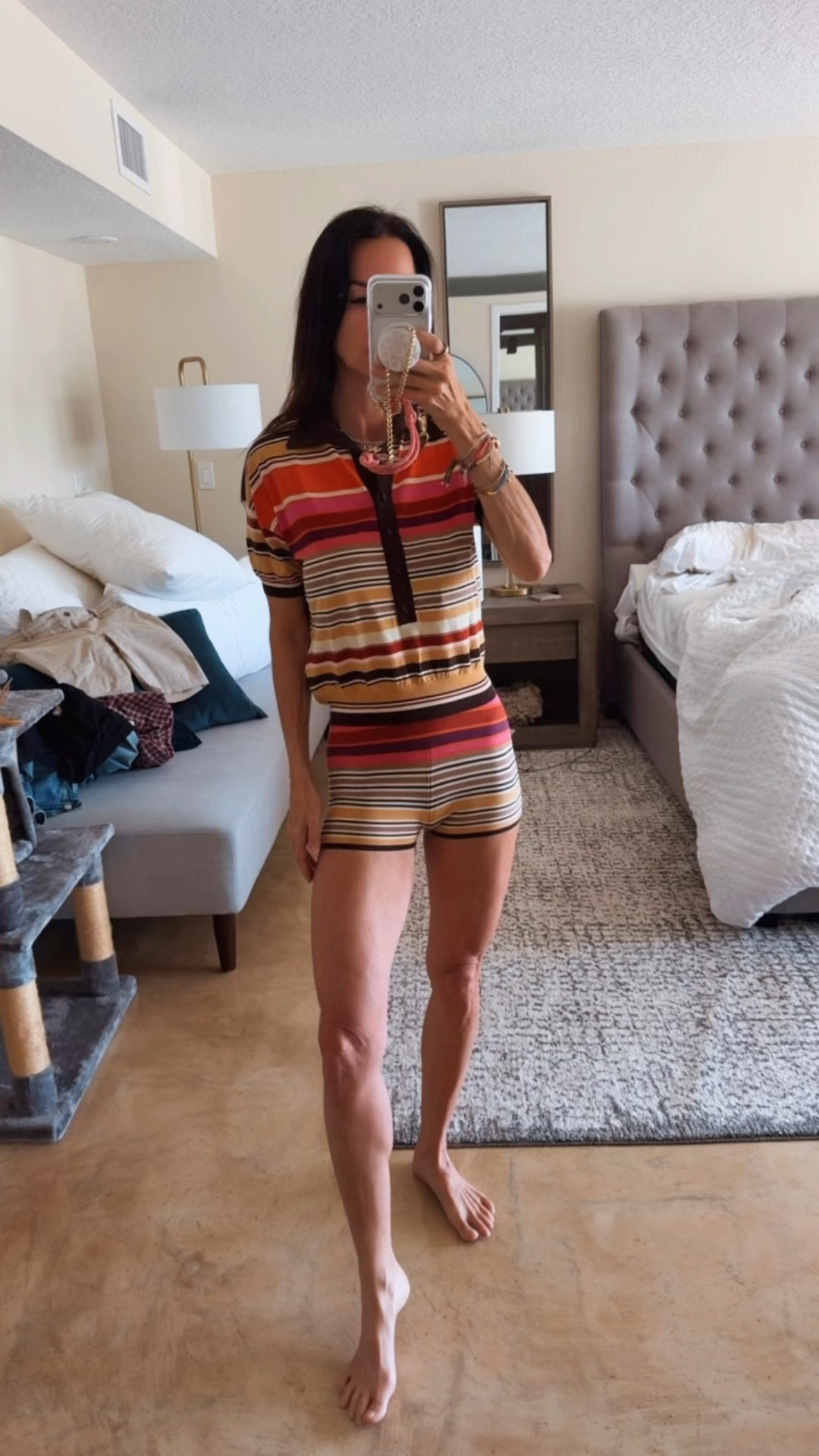 Stripes are having a moment… and honestly, I’m not mad about it 💅

This set?! The fit, the colors, the way it just does the most without trying… obsessed. It’s giving sporty, it’s giving chic, it’s giving “I just threw this on but still look put together” 😏

And let’s be real—when something is this easy AND this cute… it’s coming with me everywhere this spring 💋

Wearing XS ✨

#NicoleColeeStyle #SpringTrends #StripedStyle #OOTDInspo #LTKStyle 



#LTKgrwm #LTKdayinmylife