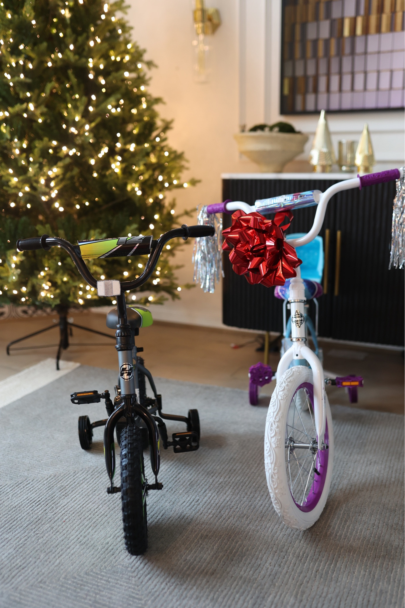 What a way to surprise the kids. Best Walmart gifts under $100 from @Walmart ! #ad #IYWYK #WalmartFinds