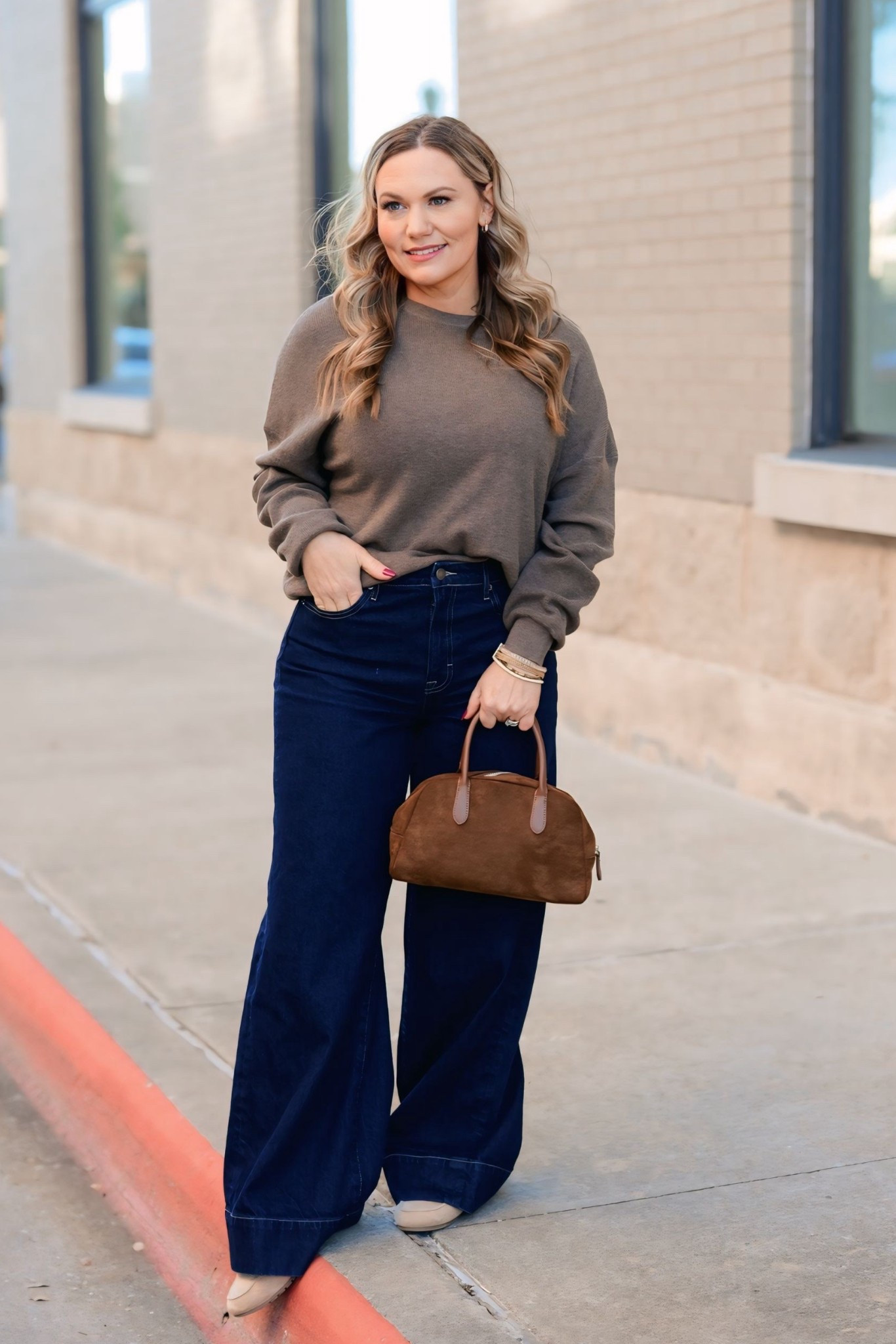 Polished everyday workwear that carries you from meetings to errands without missing a beat. A rich knit paired with wide leg denim and neutral accessories is my go to formula for looking pulled together while staying comfortable.

AudrieDollins,  everyday workwear,  wide leg denim,  elevated casual,  fall outfit,  neutral accessories,  office to errands,  polished basics

#LTKWorkwear #LTKOver40 #LTKdayinmylife