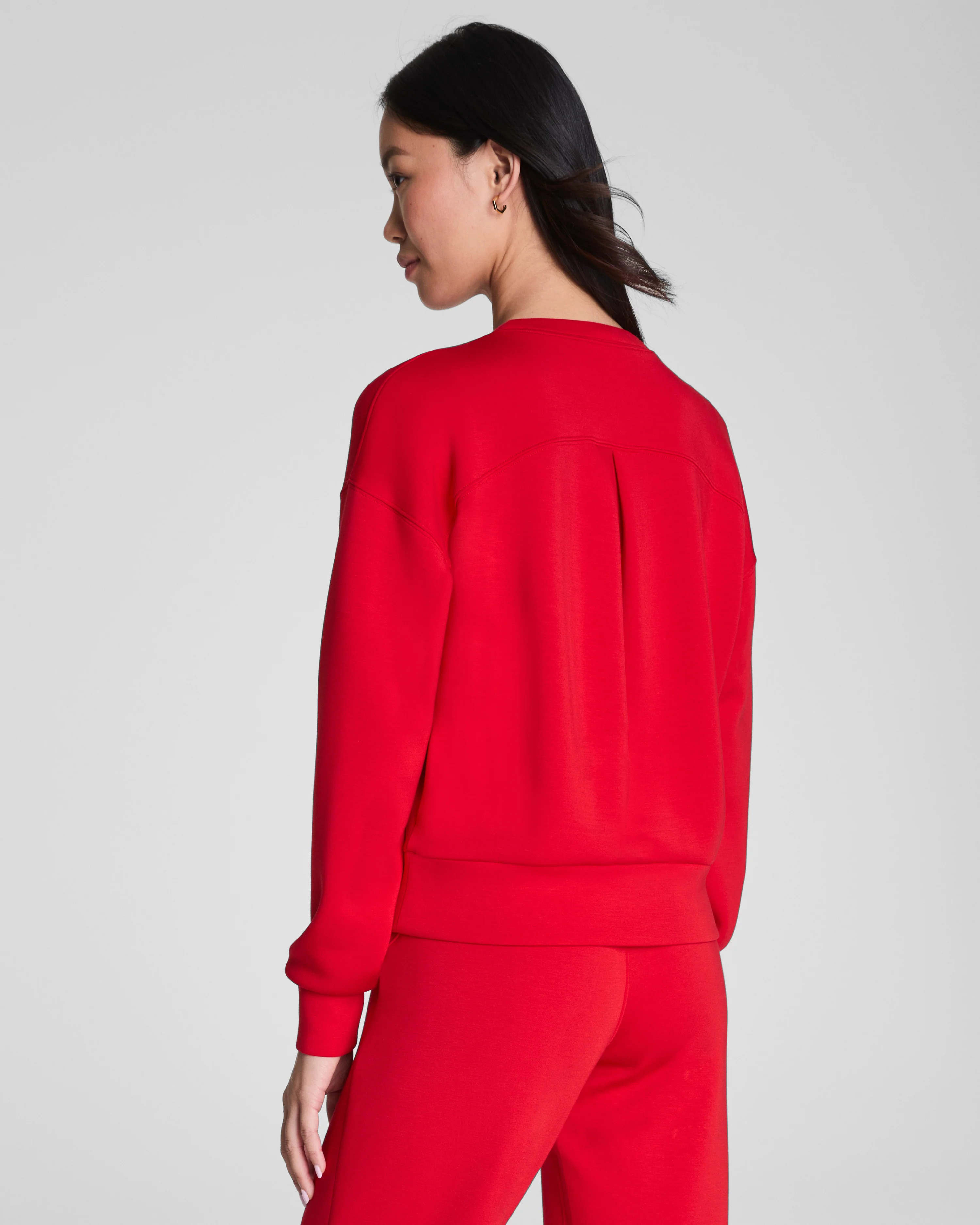 AirEssentials Lightweight Crewneck Pullover | SPANX | Spanx