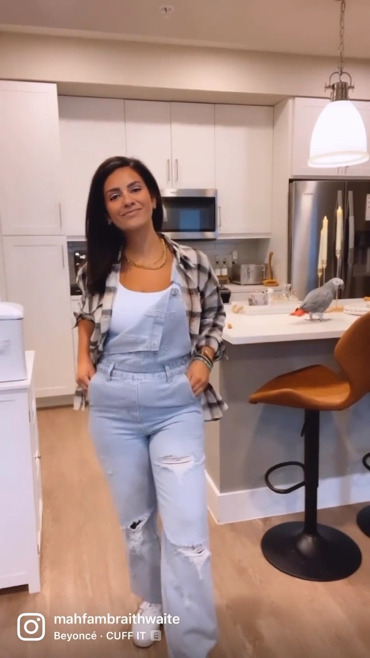 #Pinklily reel #stylish 

#LTKunder50 #LTKSeasonal #LTKstyletip