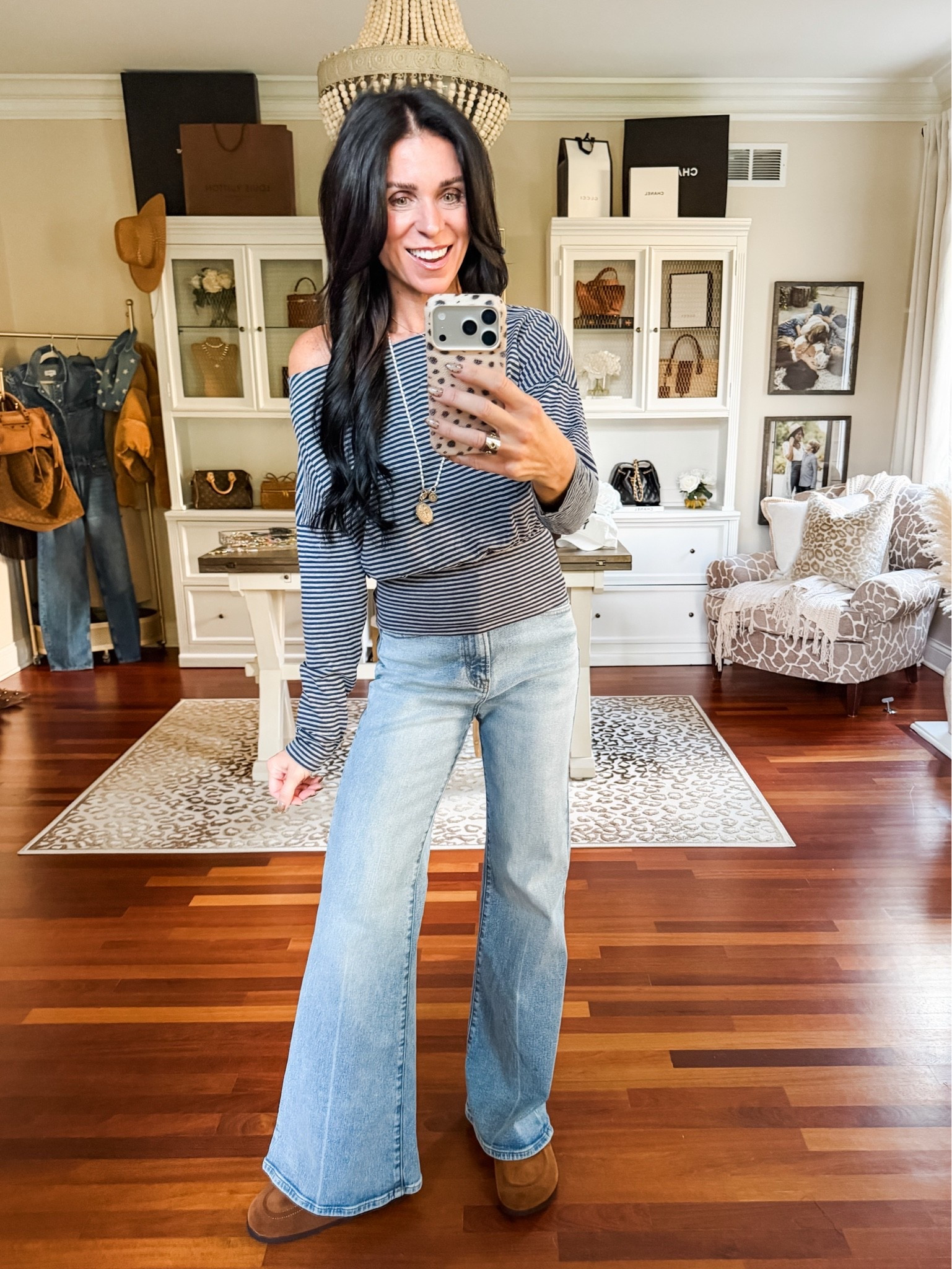 Such a cute off the shoulder date night top
In an XS 
@Target
