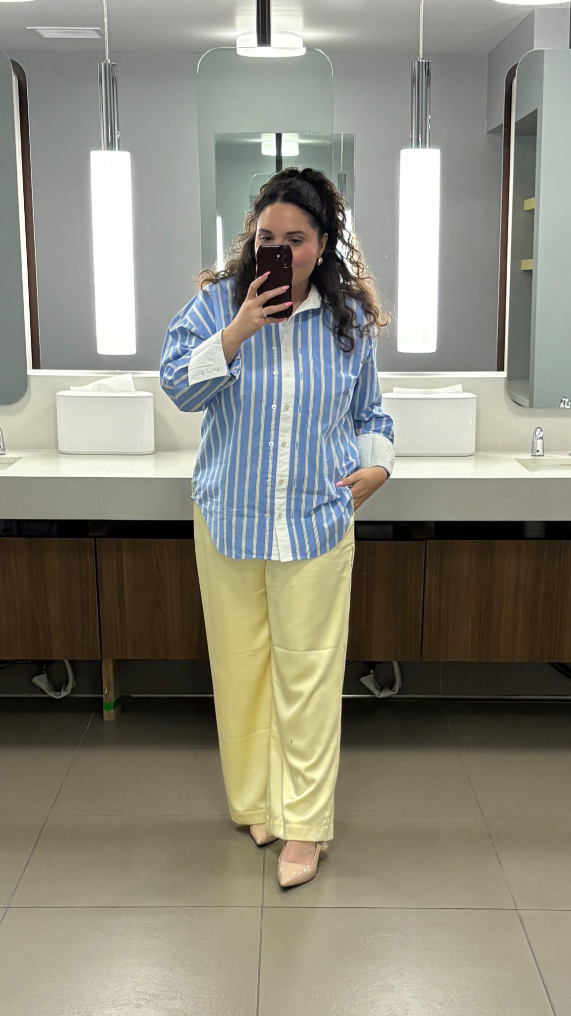 Blue & butter yellow = the spring color combo I didn’t know I needed 🫧🌼
This striped button down is giving all the soft, romantic workwear vibes 
and those wide leg trousers? Absolutely doing the heavy lifting. Dressed it up with nude heels and suddenly I’m romanticizing a Thursday at the office 🤍


blue striped button down, butter yellow wide leg pants, spring work outfit, business casual spring, midsize fashion, wide leg trousers outfit, spring office look, nude heels outfit, soft girl workwear

#SpringOutfit #WorkwearStyle #MidsizeFashion #SpringFashion #OfficeOOTD #WideLeqPants #ButtonDownStyle #RomanticizeYourLife #SpringStyle2026 #SoftGirlAesthetic #WorkwearInspo #MidsizeStyle #SpringWorkwear #OOTDInspo #FashionOver30​​​​​​​​​​​​​​​​


#LTKMidsize #LTKWorkwear #LTKootd