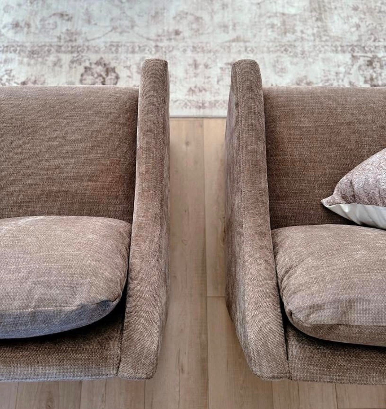 The BEST accent chairs are back in stock! Comfort, design and durability all in one. 




#LTKHome