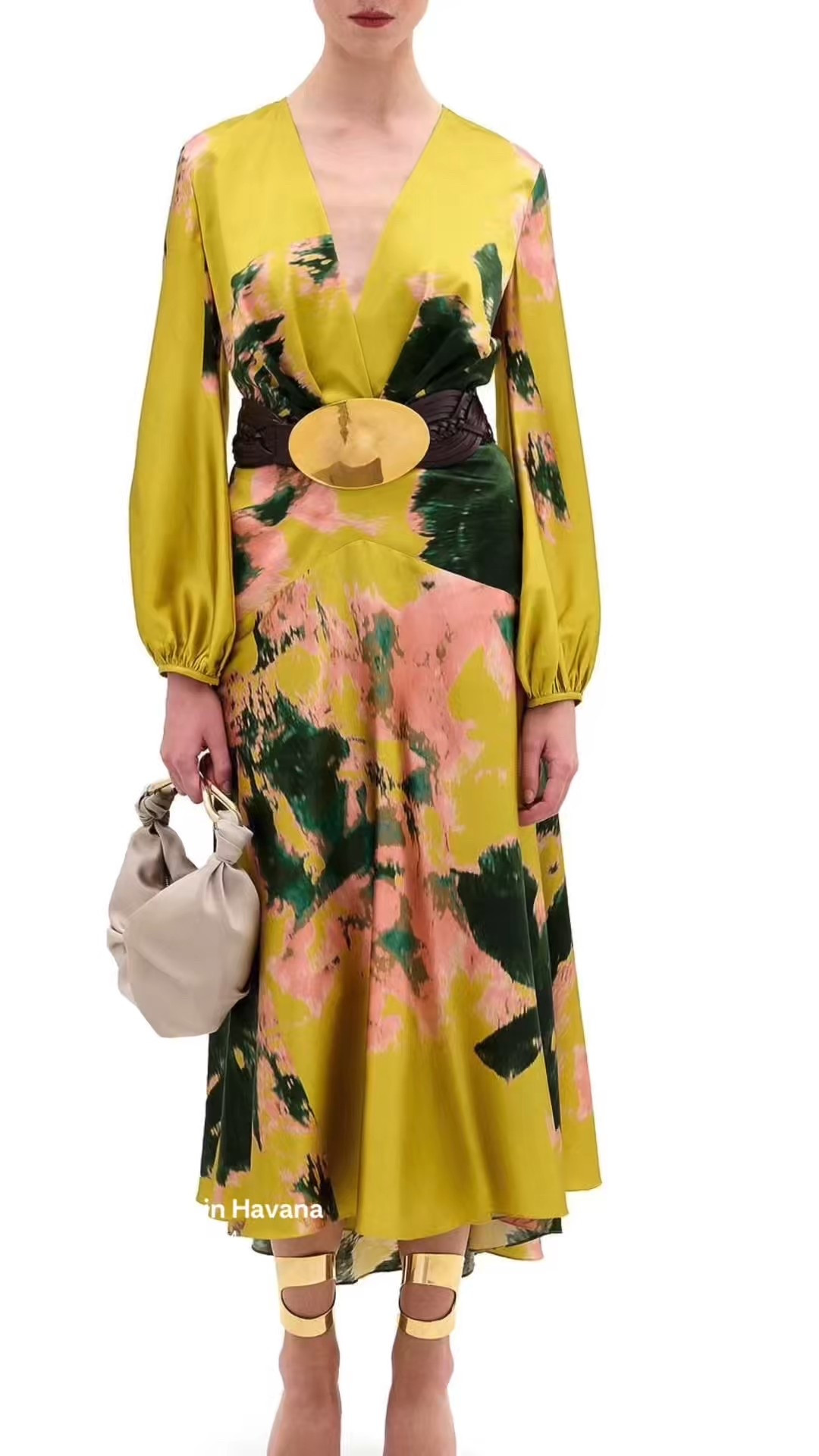 Silvia Tcherassi Lima Floral Silk Midi Dress | Luxury Resort Style

A luminous silk midi dress in rich gold florals, designed for destination dinners, resort evenings, and elevated summer escapes. The Silvia Tcherassi Lima dress blends bold tropical color with refined tailoring—effortless, feminine, and unmistakably luxurious.
Perfect for Havana-inspired travel style, Caribbean vacations, and statement resort wardrobes.

🌺 Save for luxury vacation outfit inspiration.


#LTKWedding #LTKootd #LTKTravel