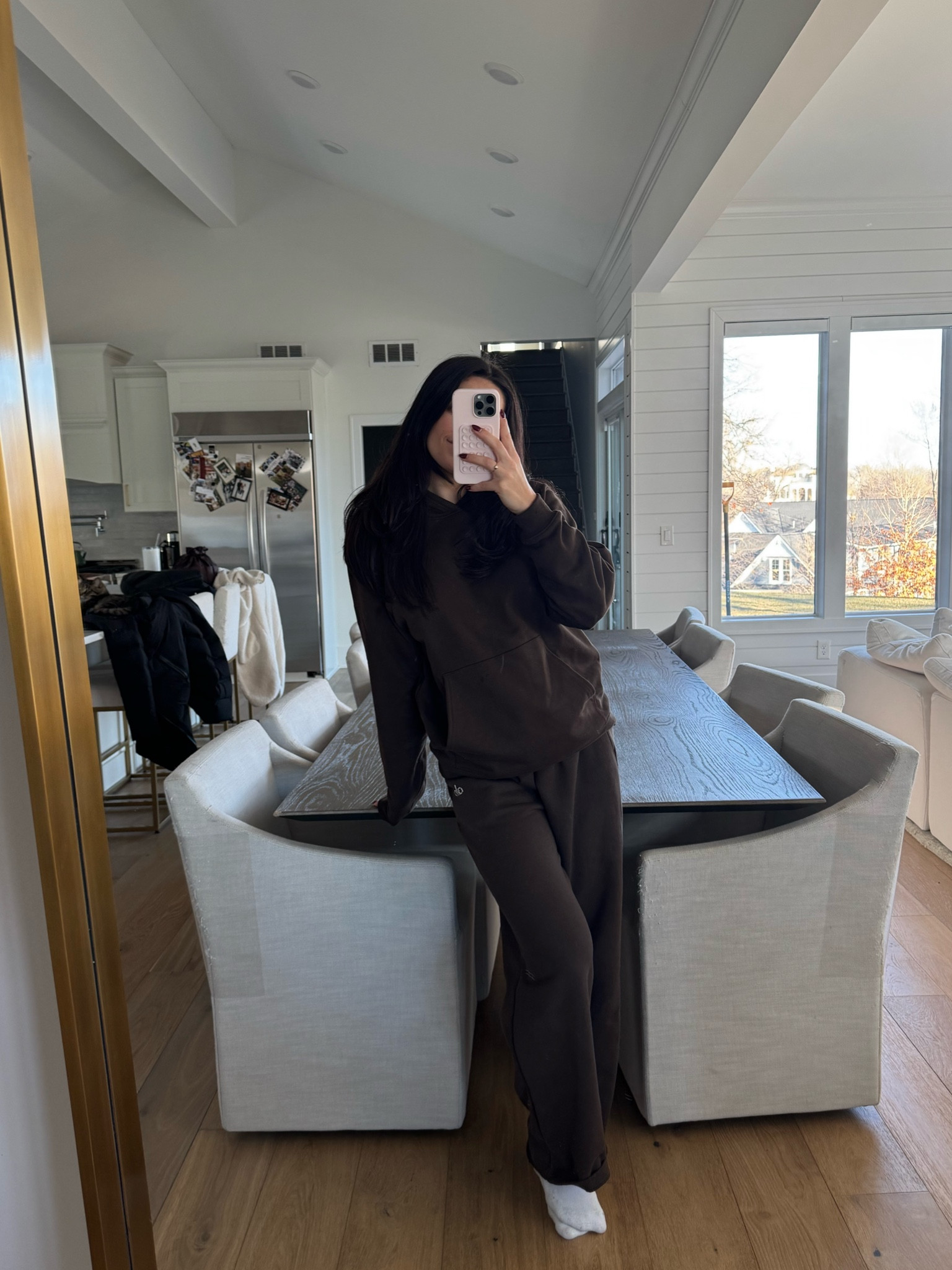 THE BEST chocolate lounge set im so happy i keep grabbing for her - sweat set  & they have sooo many cute colors 

#LTKActive #LTKFindsUnder100 #LTKStyleTip