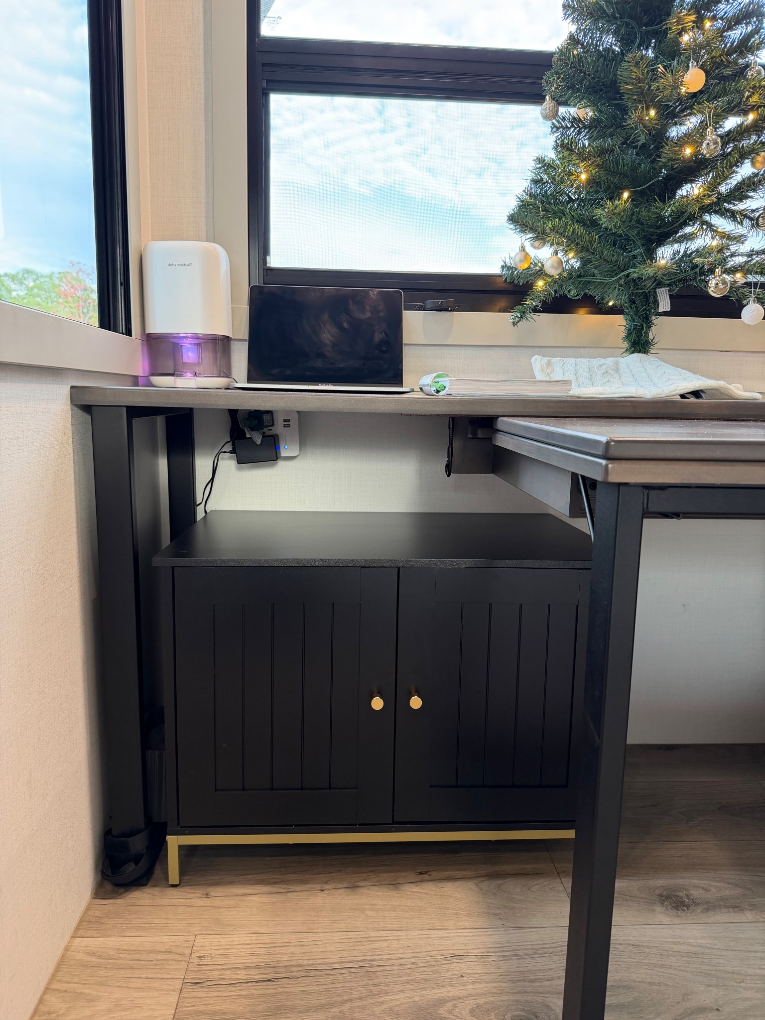Hidden kitty litter box furniture 🐱 

#LTKHome #LTKdayinmylife #LTKmomlife