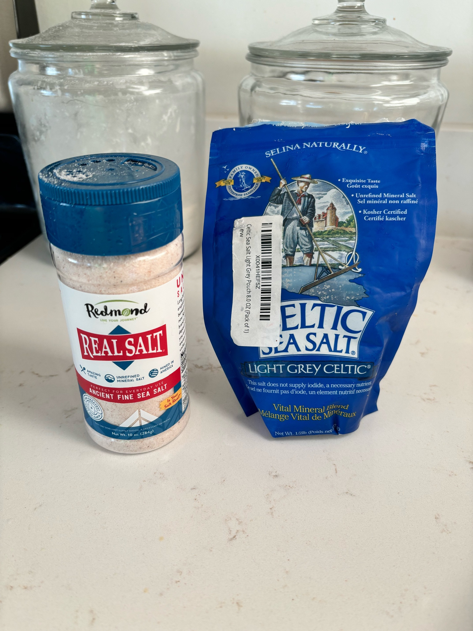 One swap a week! Switched to using only these two salts 🧂 we have made a conscious choice to do better all around this year with health and non-toxic living. #healthychanges 
