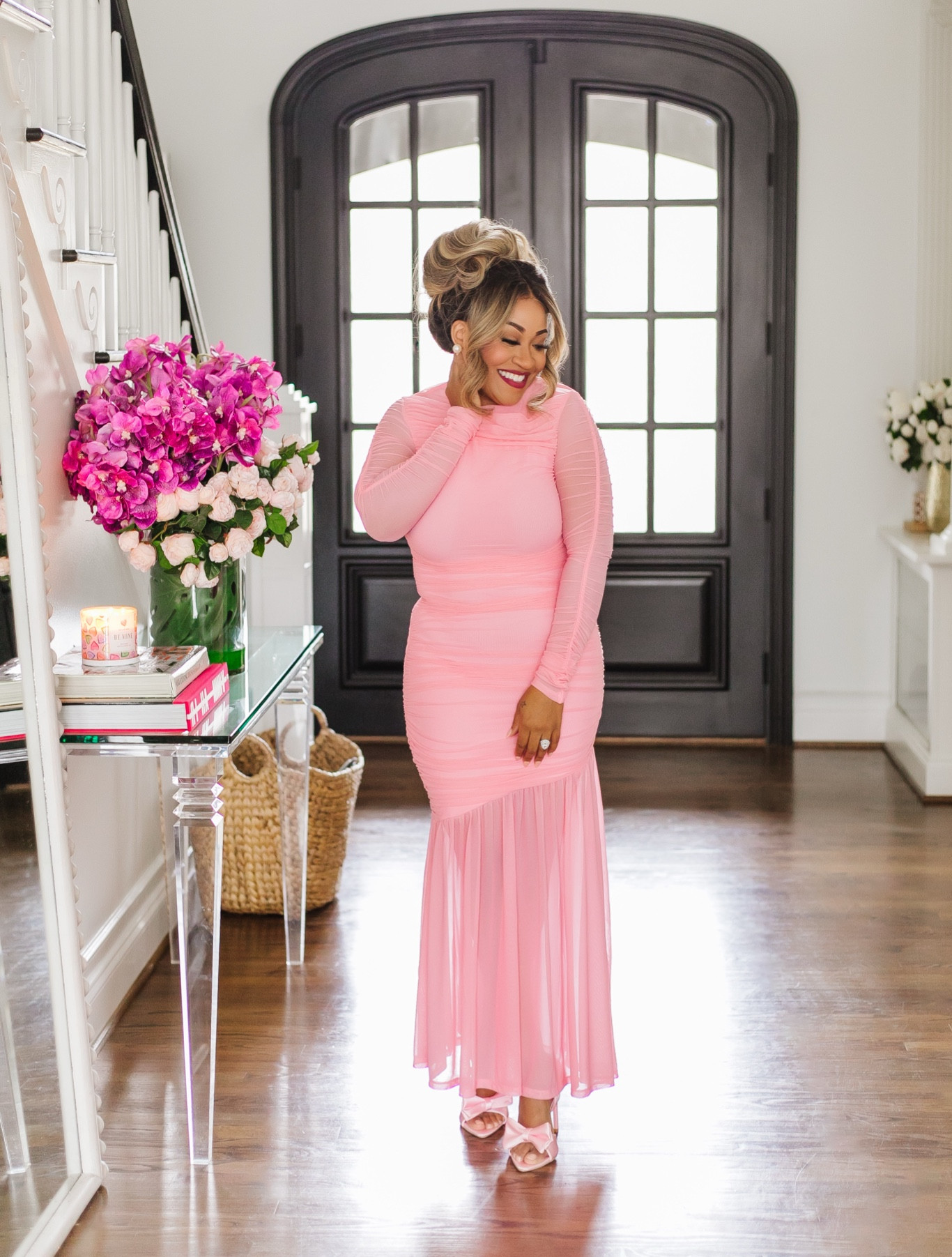 Pretty in Pink for Valentine’s Day 💕

Serving soft and stunning vibes this season with chic looks that bring the glam! Whether it’s date night or a Galentine’s celebration, love deserves a little extra sparkle. 💖

valentine’s day outfit // pretty in pink // chic and flirty // valentine’s day glam // date night style // galentines look // affordable fashion