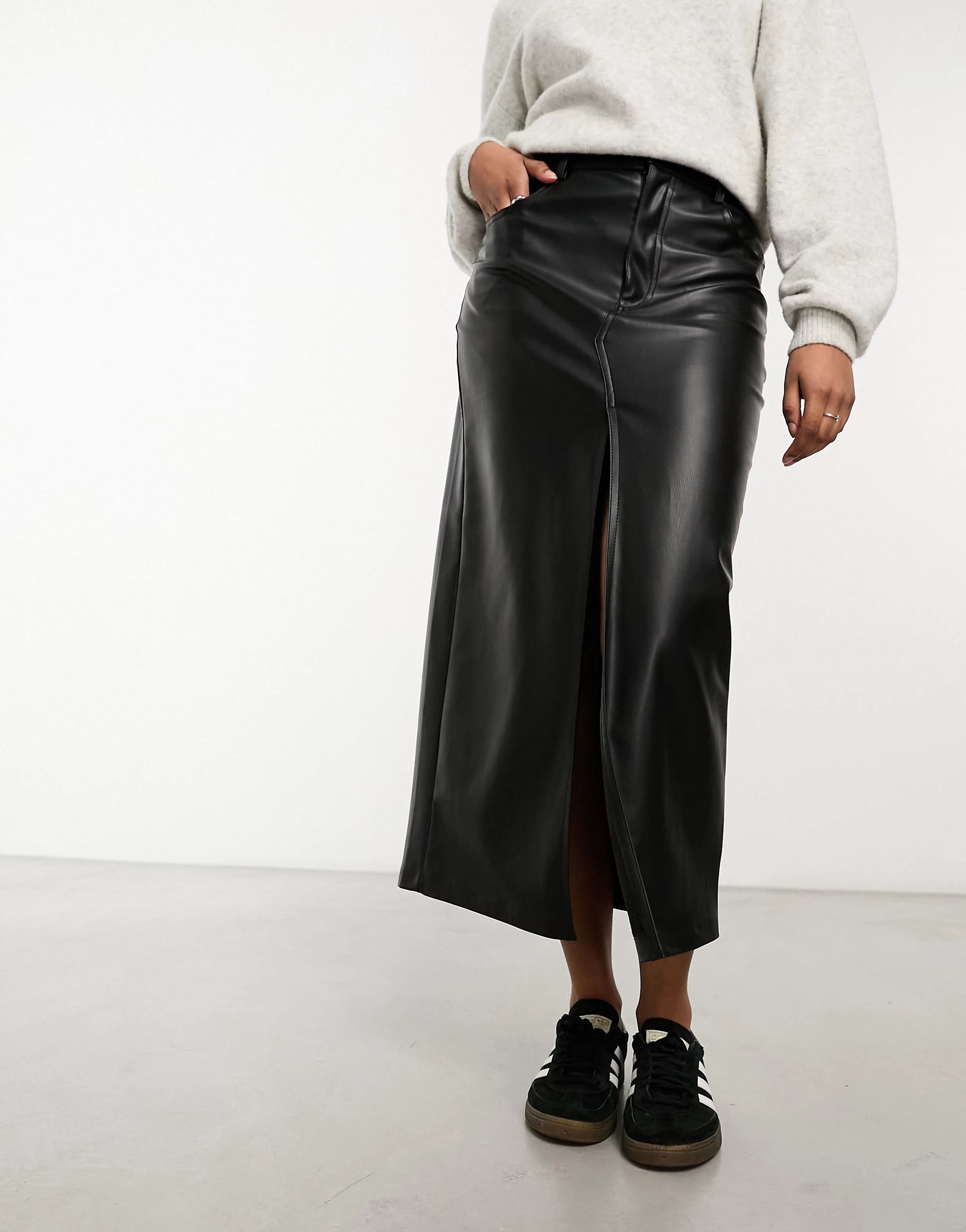 Pull&Bear faux leather split front midi skirt in black | ASOS (Global)