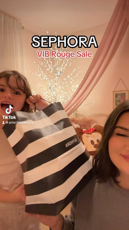 Marianna et moi avons profité de la vente VIB Rouge chez Sephora et voici nos achats! 