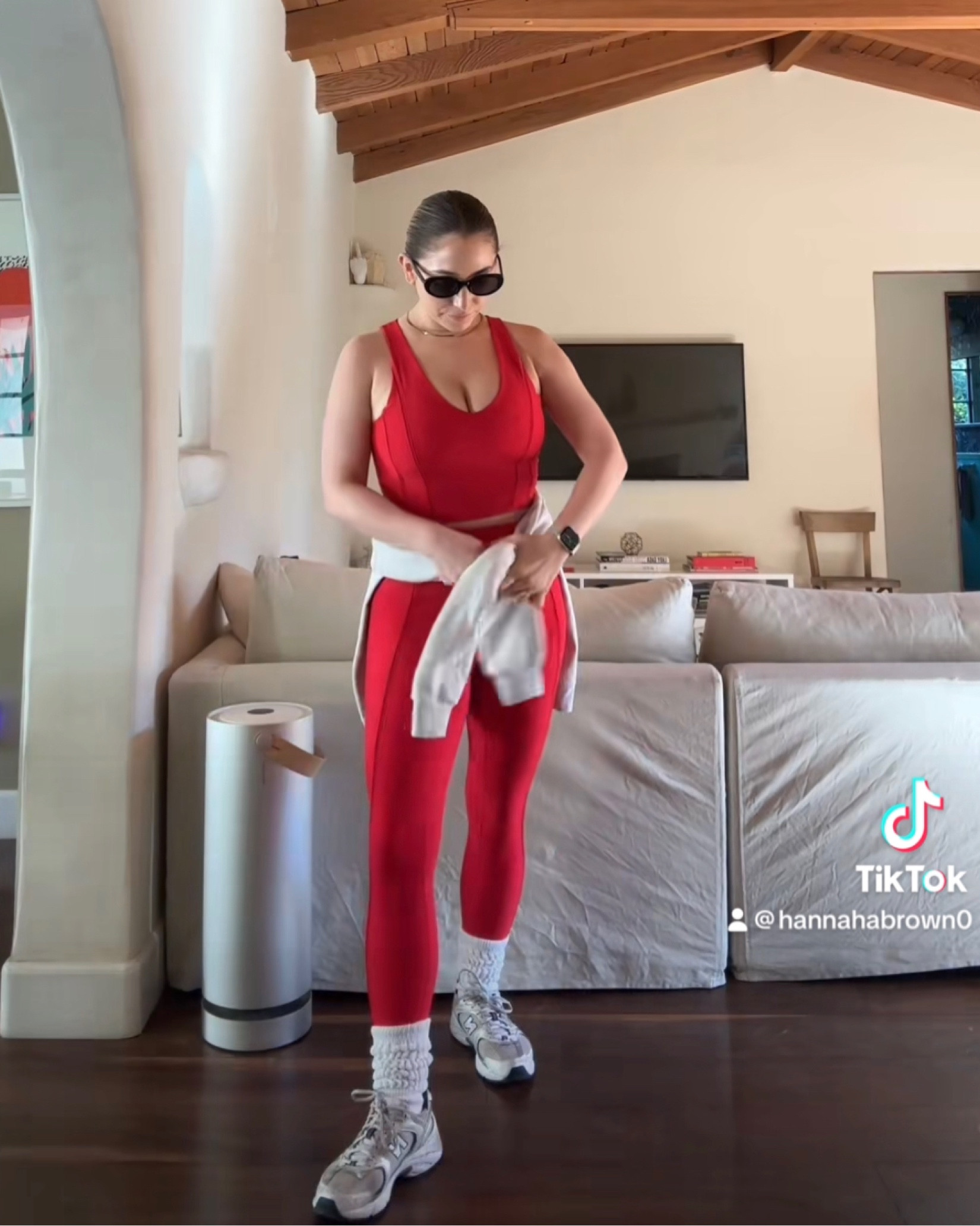 Hot girl gym outfit inspo! 

Abercrombie, New Balance, Scrunch Socks, Gold Chain, Christmas Gifts, Athleisure



#LTKshoecrush #LTKHoliday #LTKCyberWeek