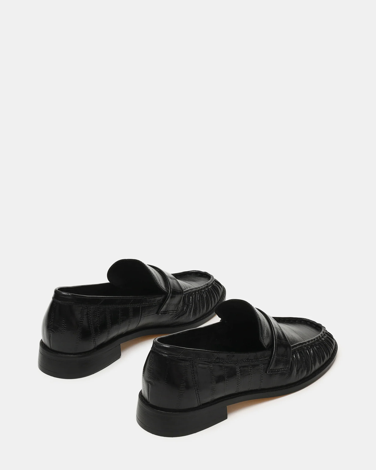 RONIE Black Exotic Scrunched Loafers | Women's Designer Shoes | Steve Madden (Canada)