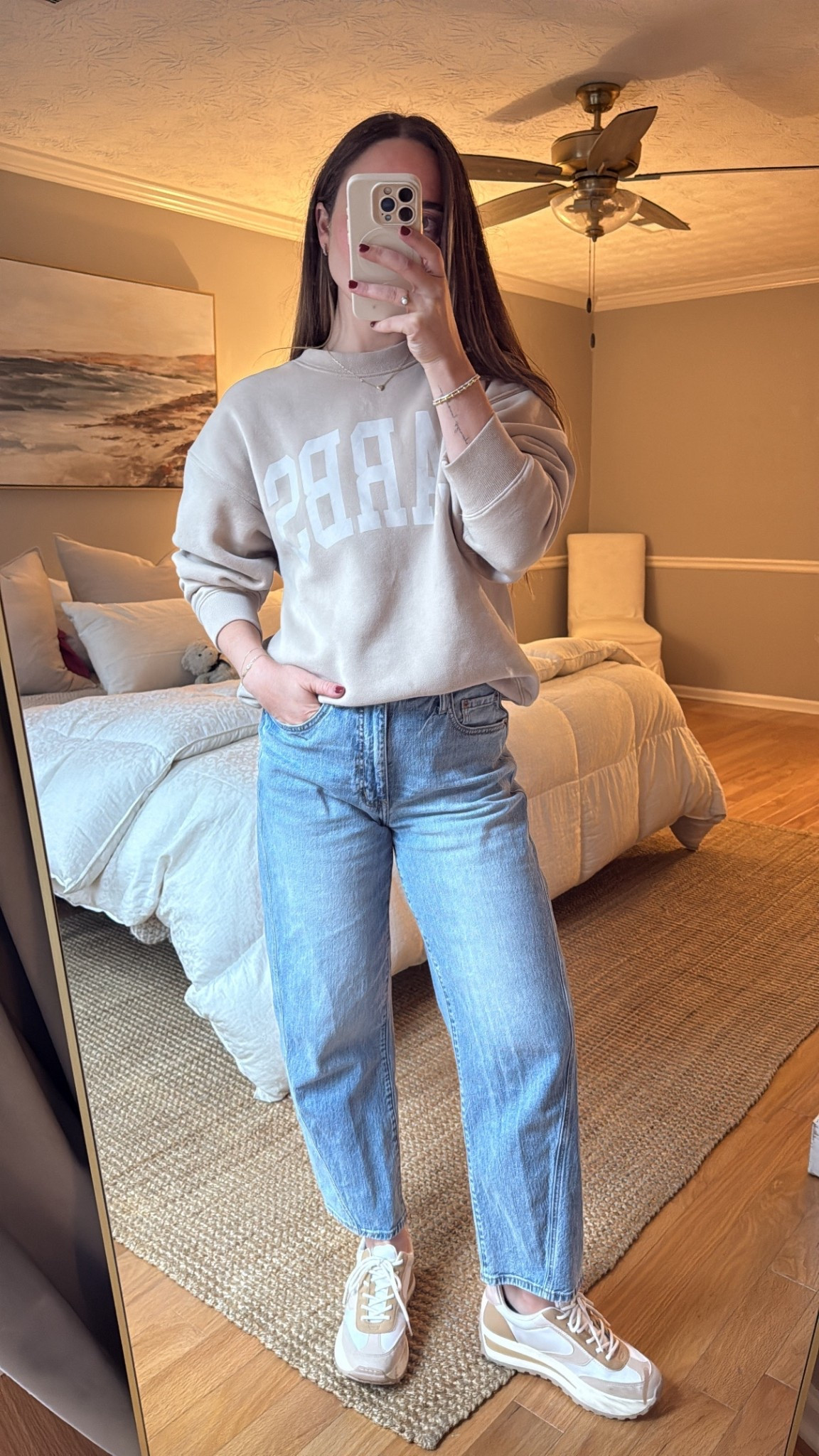 All I wear is sweatshirts 😂🤎