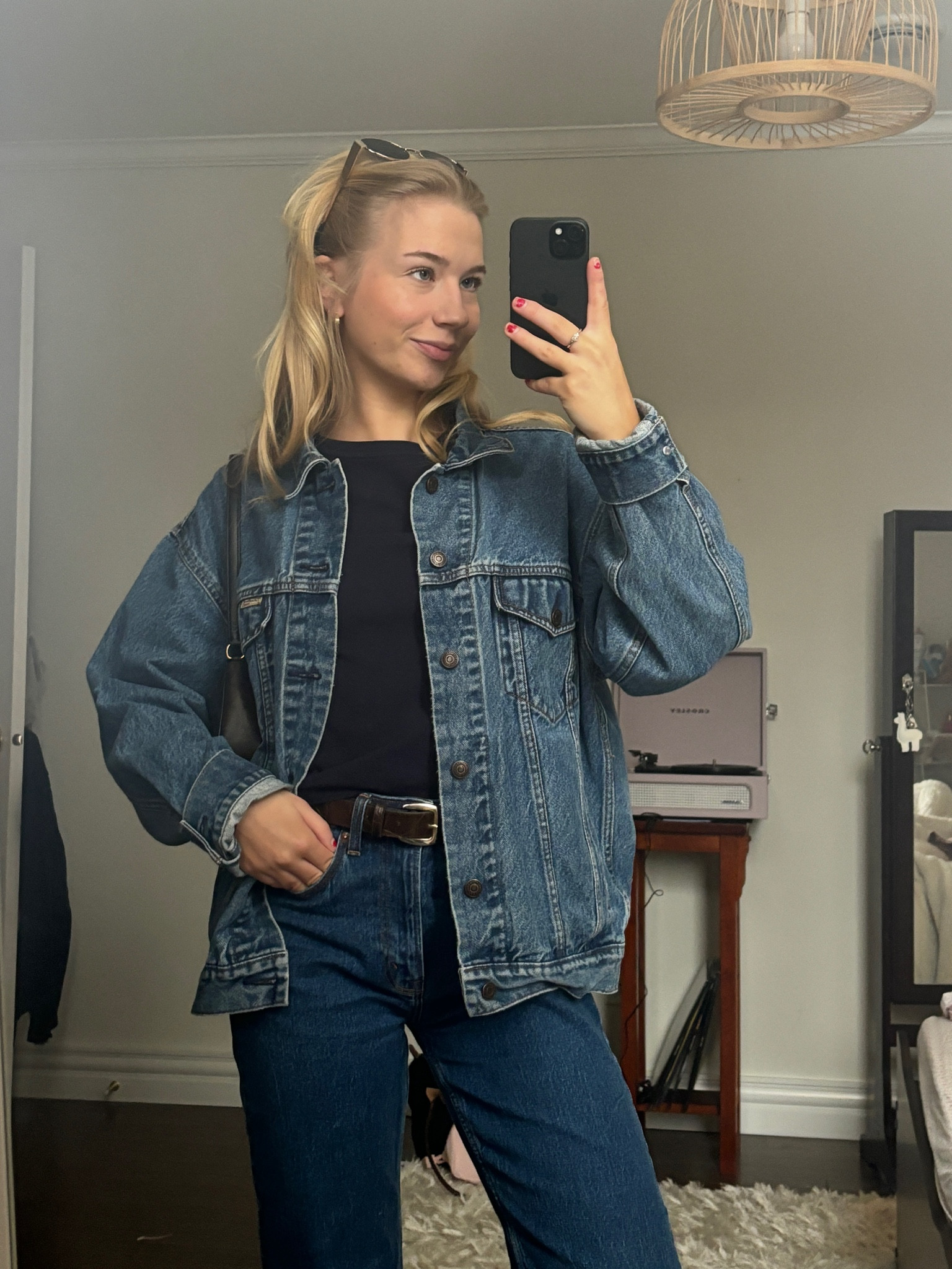denim outfit - the jeans are from
Abercrombie & Fitch. They are the 90’s relaxed high rise Jean👖

wearing a size 00 in the jeans 



#LTKspring #LTKFashionMonth #LTKcanada