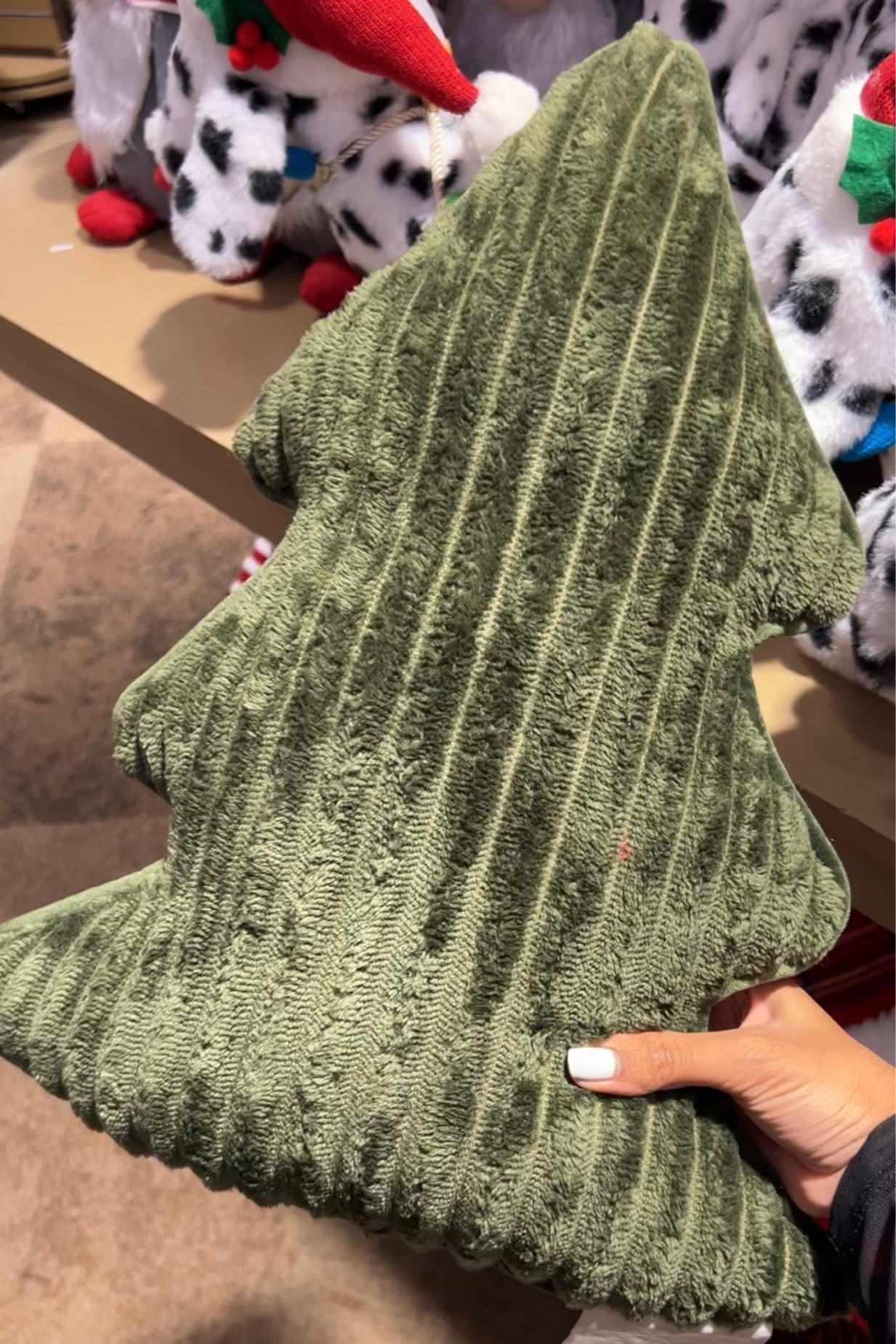 Christmas pillows from Kirkland. Super soft pillow from Kirkland 

#LTKHoliday #LTKSeasonal