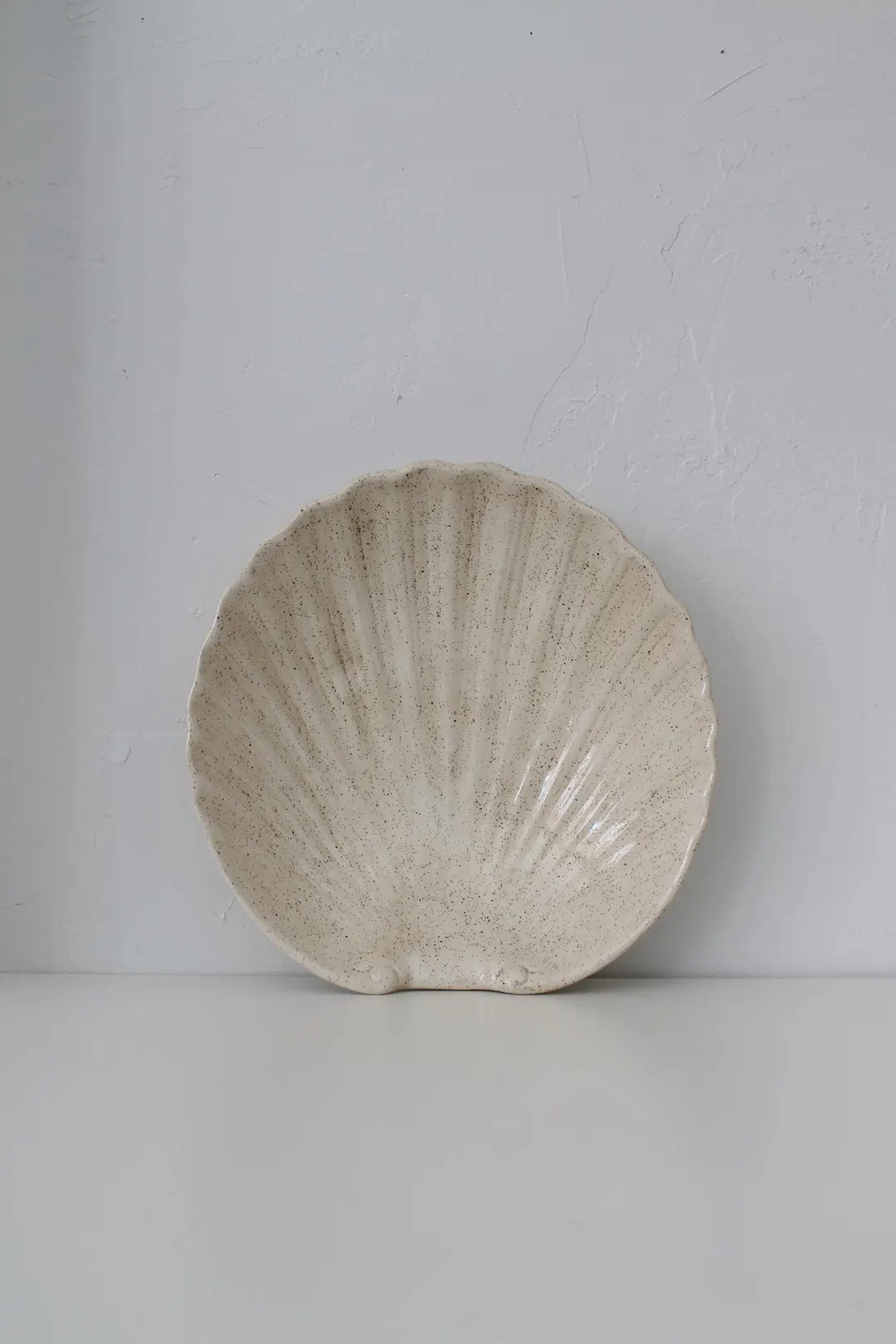 Vintage 80s Ceramic Seashell Bowl or Serving Platter, Nautical Coastal Beach House Decor | Etsy (US)