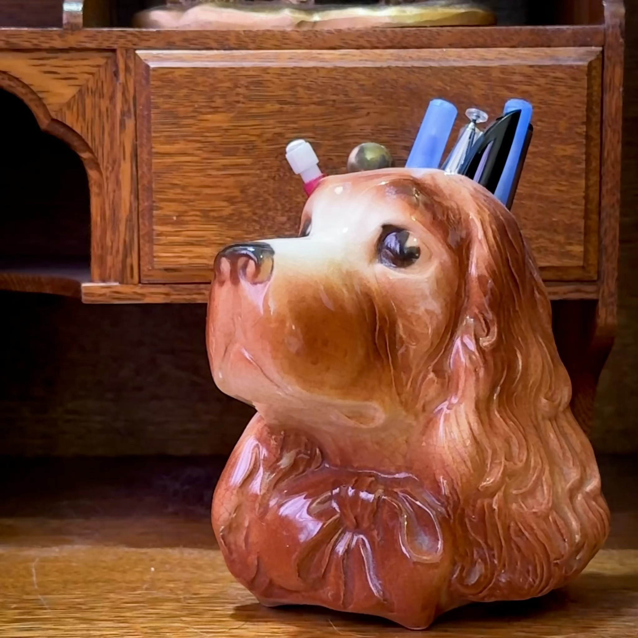 I love decorating my home with vintage dog decor. I use this adorable cocker spaniel planter to hold pens on my desk. Grab one for your office, or to corral remotes, or use it as intended with a cute plant!
:
:
:
:
#dogdecor #dogmom #dogplanter #vintageplanter 

#LTKPets