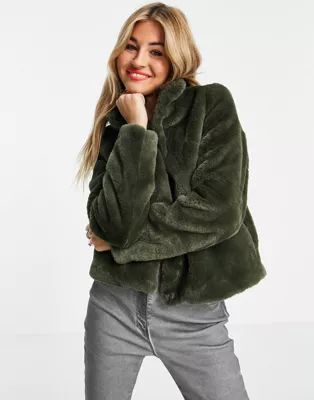 Vero Moda faux fur jacket in green | ASOS (Global)