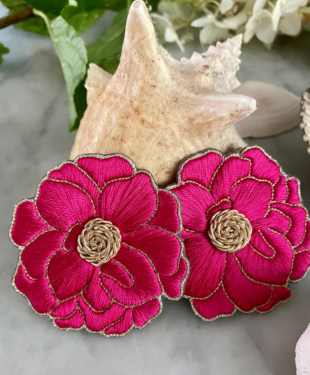 Hand Embroidered Rugosa Beach Rose earrings / pink | gold (Flat Back C | SUE SARTOR