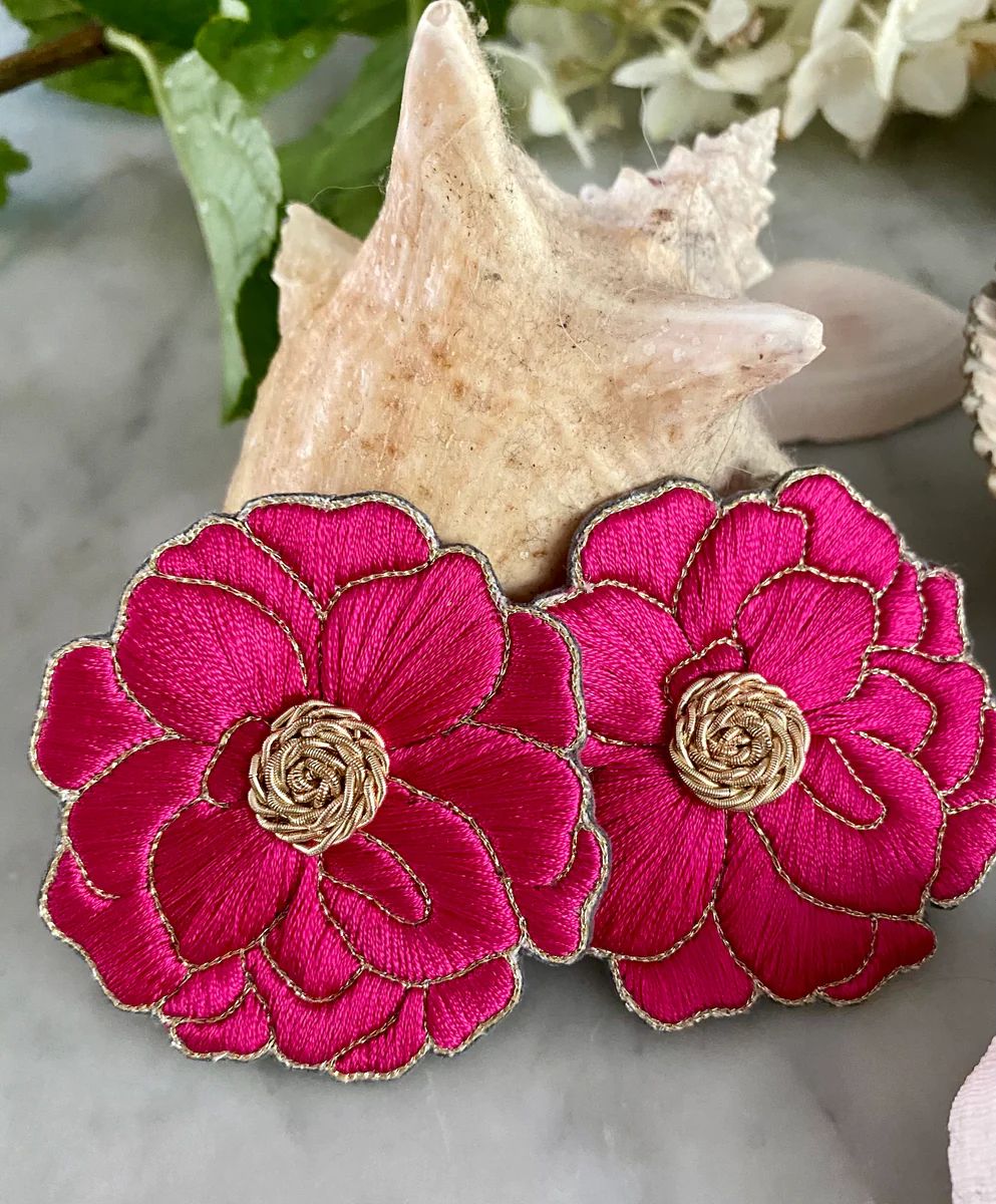 Hand Embroidered Rugosa Beach Rose earrings / pink | gold (Flat Back C | SUE SARTOR