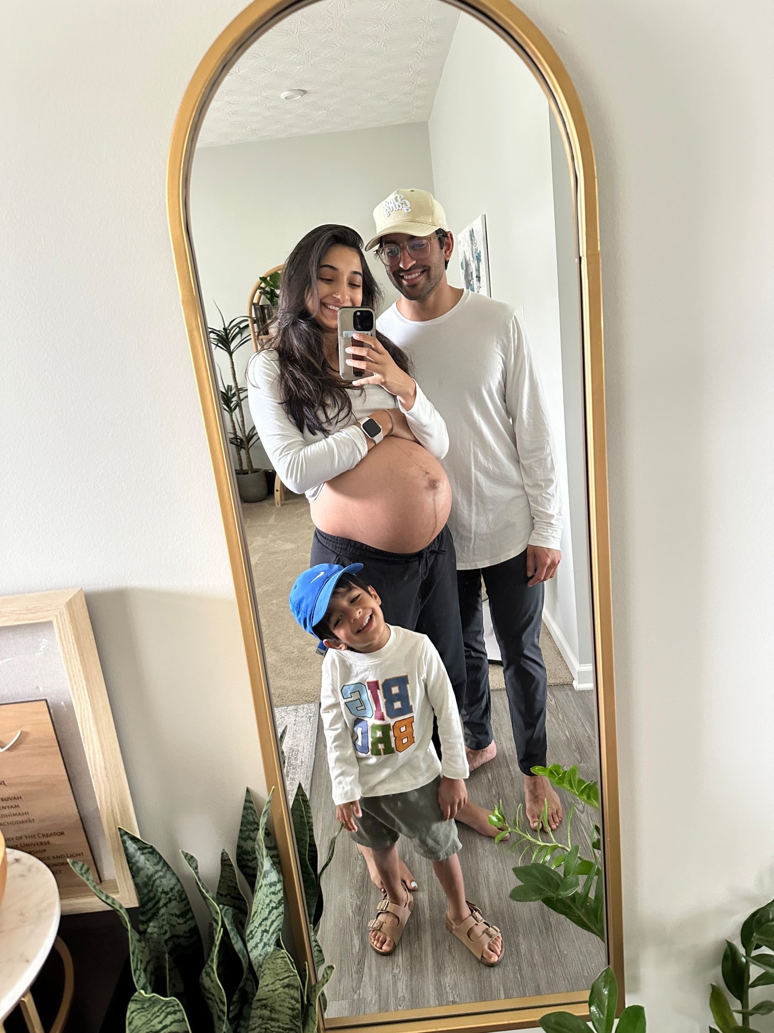 Presents for the brothers to meet at the hospital ✔️



#LTKKids #LTKBaby #LTKFamily