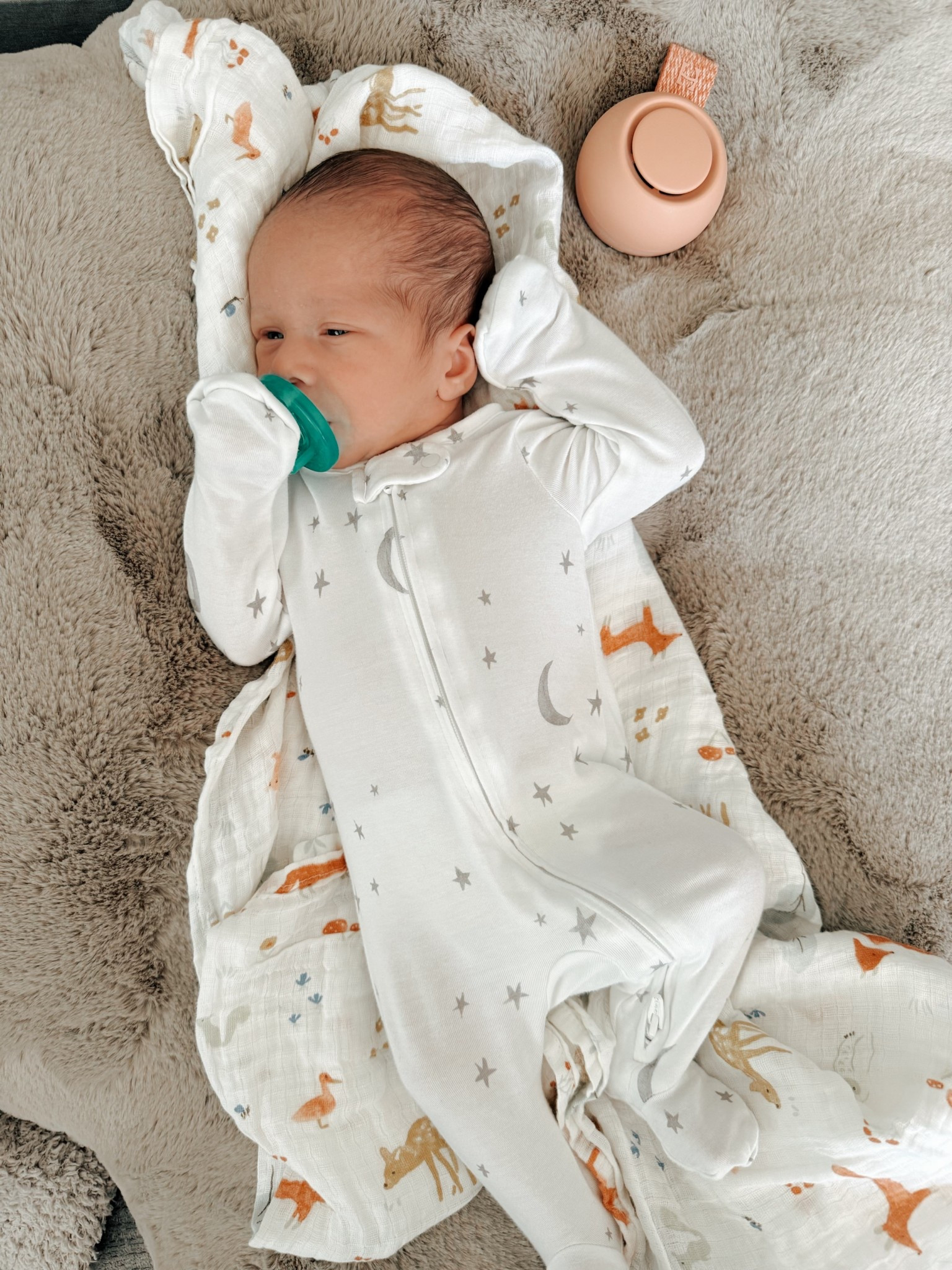 Afternoon Naps 😴 Here are our newborn nap time must-haves that help us settle in for restful and cozy snoozes. 

✨ Shop all our favorites below — linked for easy access!

#newbornmusthaves #naptimeessentials #babyregistryfavorites #LTKbaby #fourthtrimester #babynapgear
