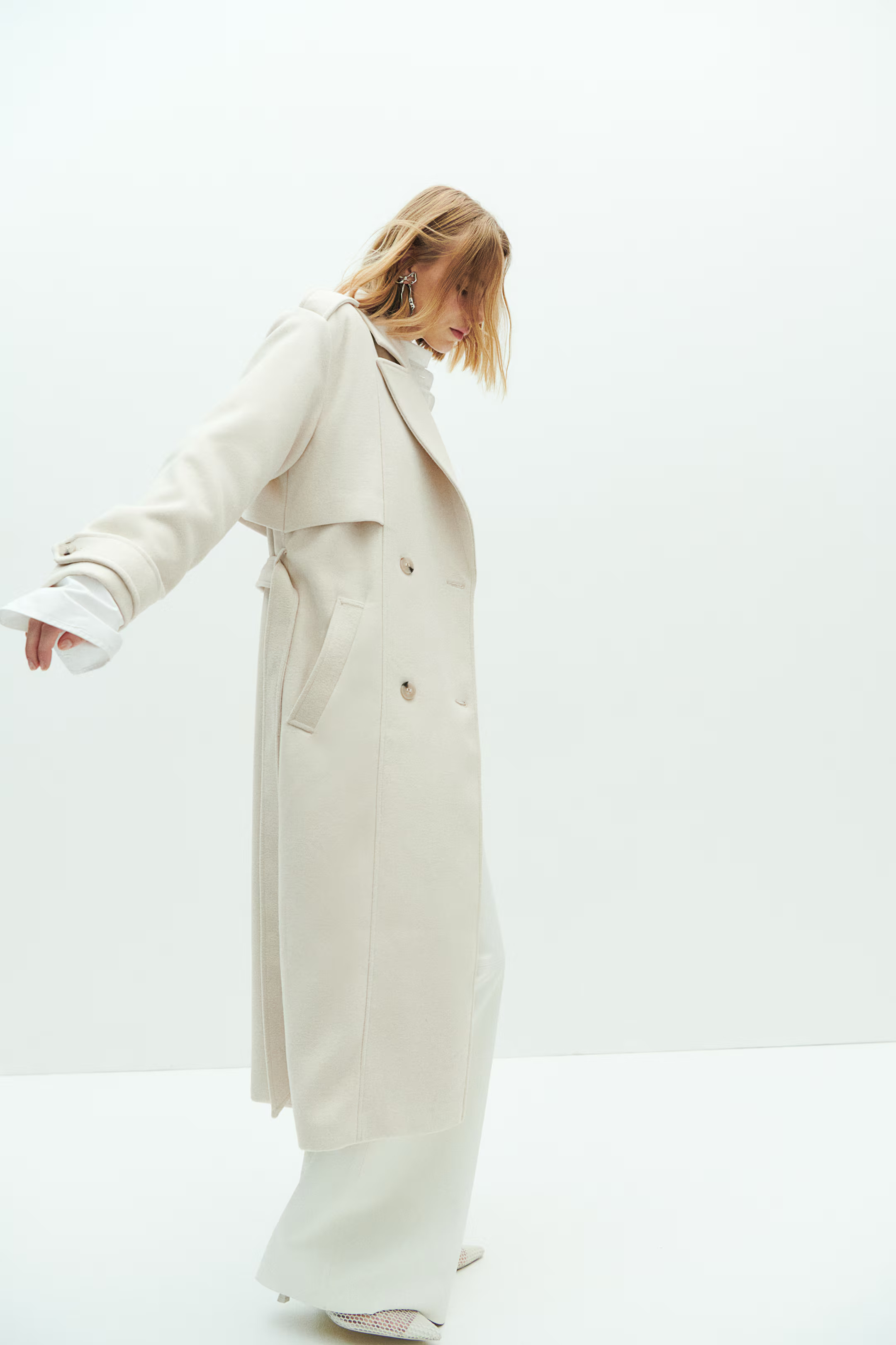 Brushed-Finish Twill Trench Coat - Cream - Ladies | H&M US | H&M (US + CA)