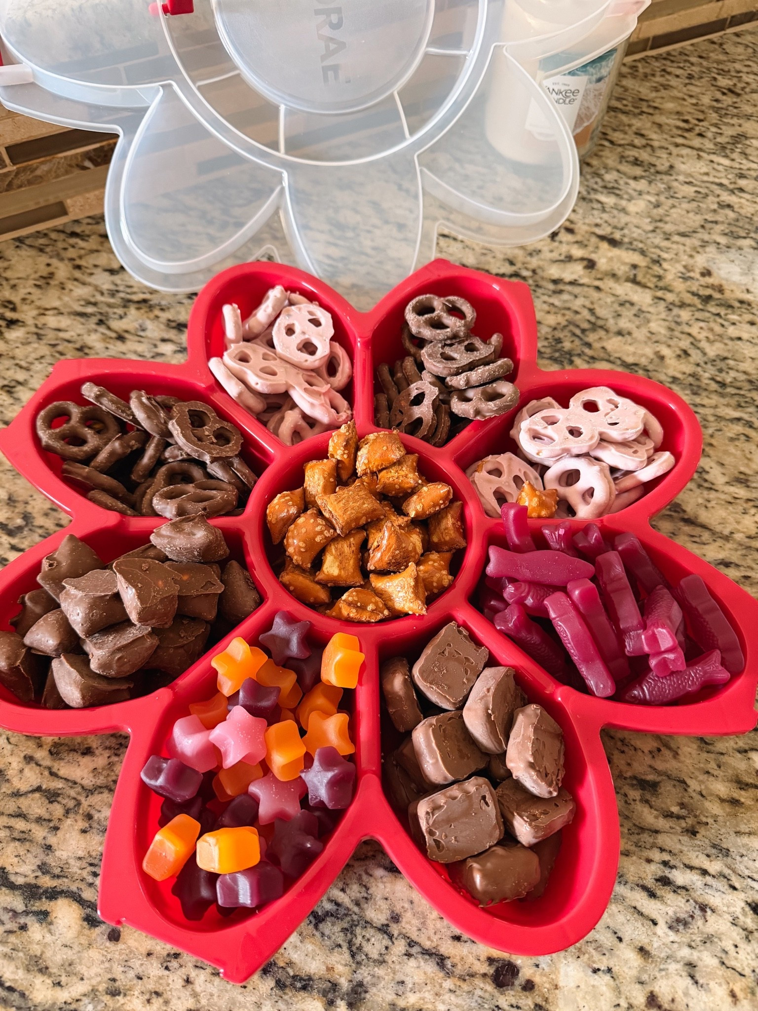 Perfect for summer entertaining! 🌸🍫🍇 #SnackTray #GameDay #PartyFood

#LTKHome #LTKfoodie