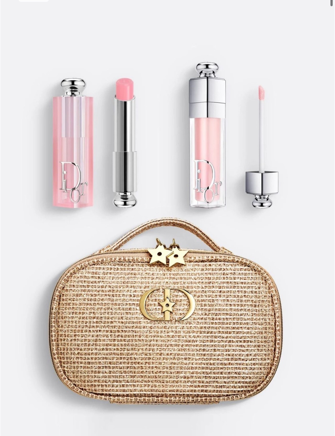 NEW DIOR HOLIDAY BAG IS AVAILABLE!! Run!! #dior #diorholiday #diorfav

#LTKSaleAlert #LTKFindsUnder100