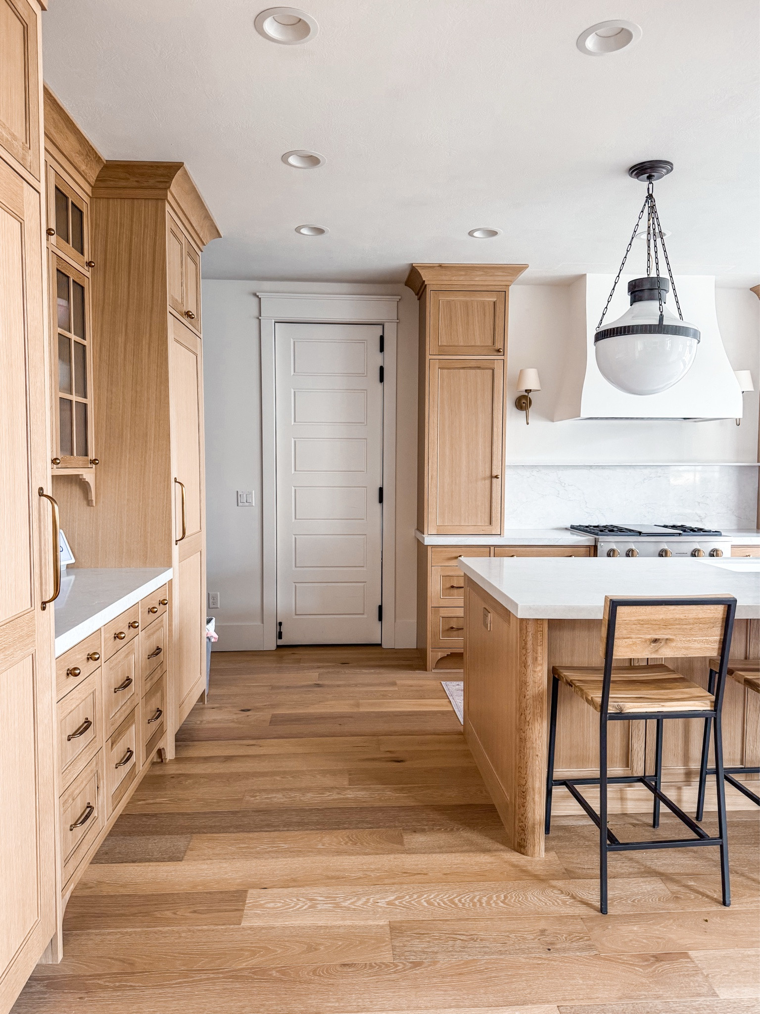 The perfect white oak cabinets paired with @Rejuvenation lighting and hardware to finish the space. #kitchen #home

#LTKHome