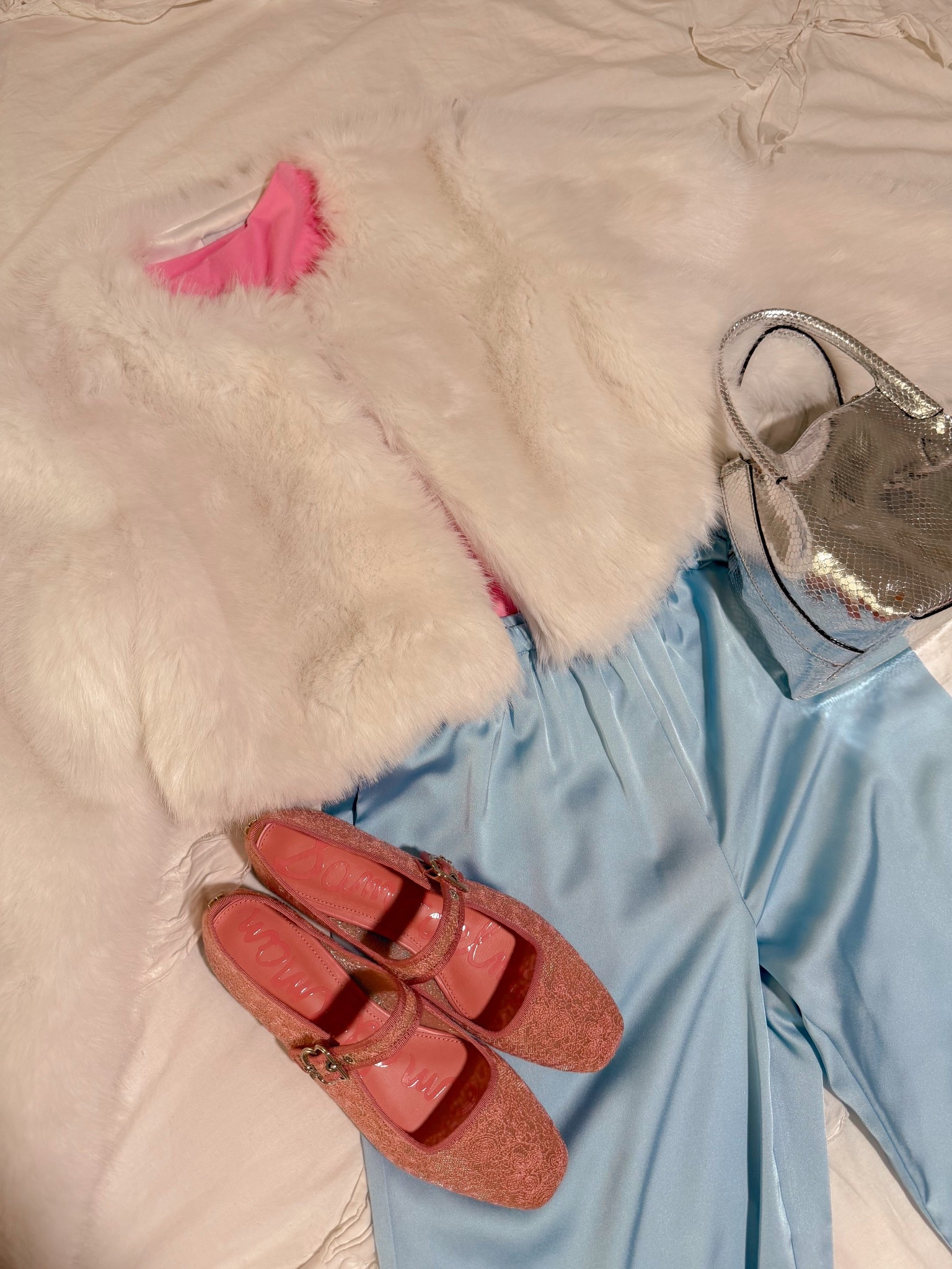 Lucky Me birthday party fit for a sweet friend 🩷💚🩵💛

#LTKValentine #LTKgrwm #LTKootd