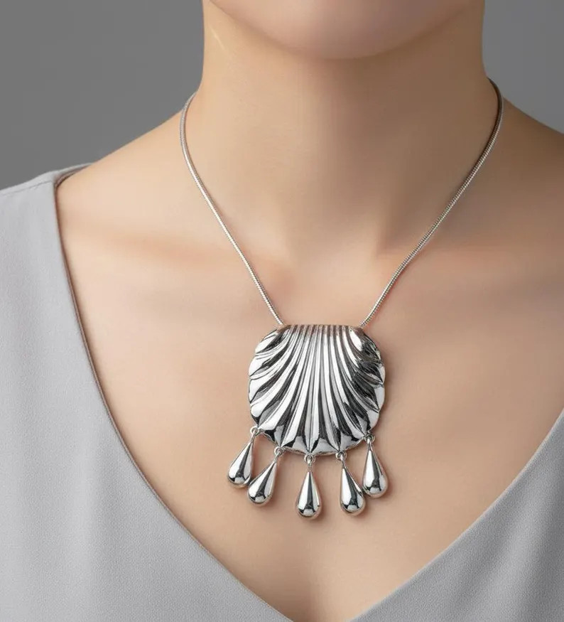 Silver Large Shell Pendant Necklace With Chain, Tassel Water Drop Pendant - Etsy | Etsy (Global)