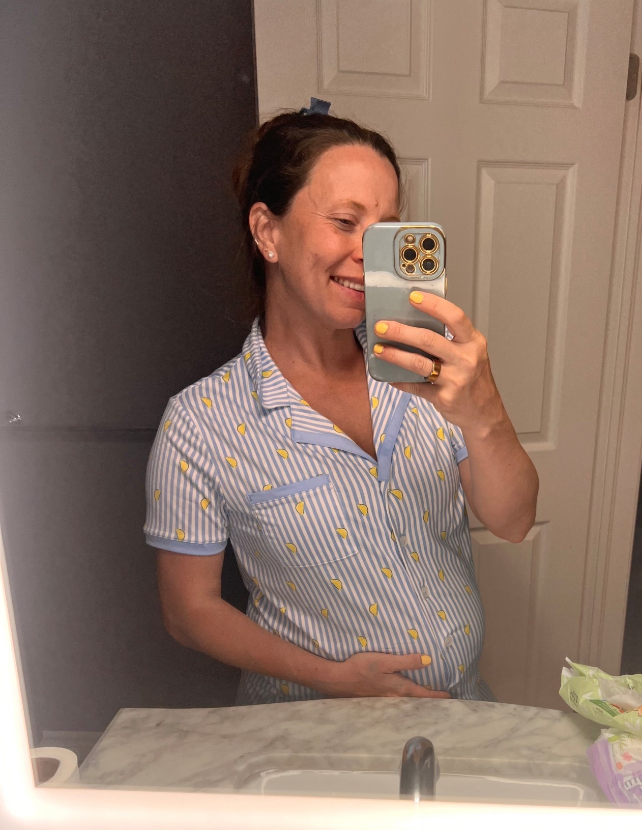 27 weeks with baby girl 

#LTKmaternity #LTKgiftguide #LTKcanada