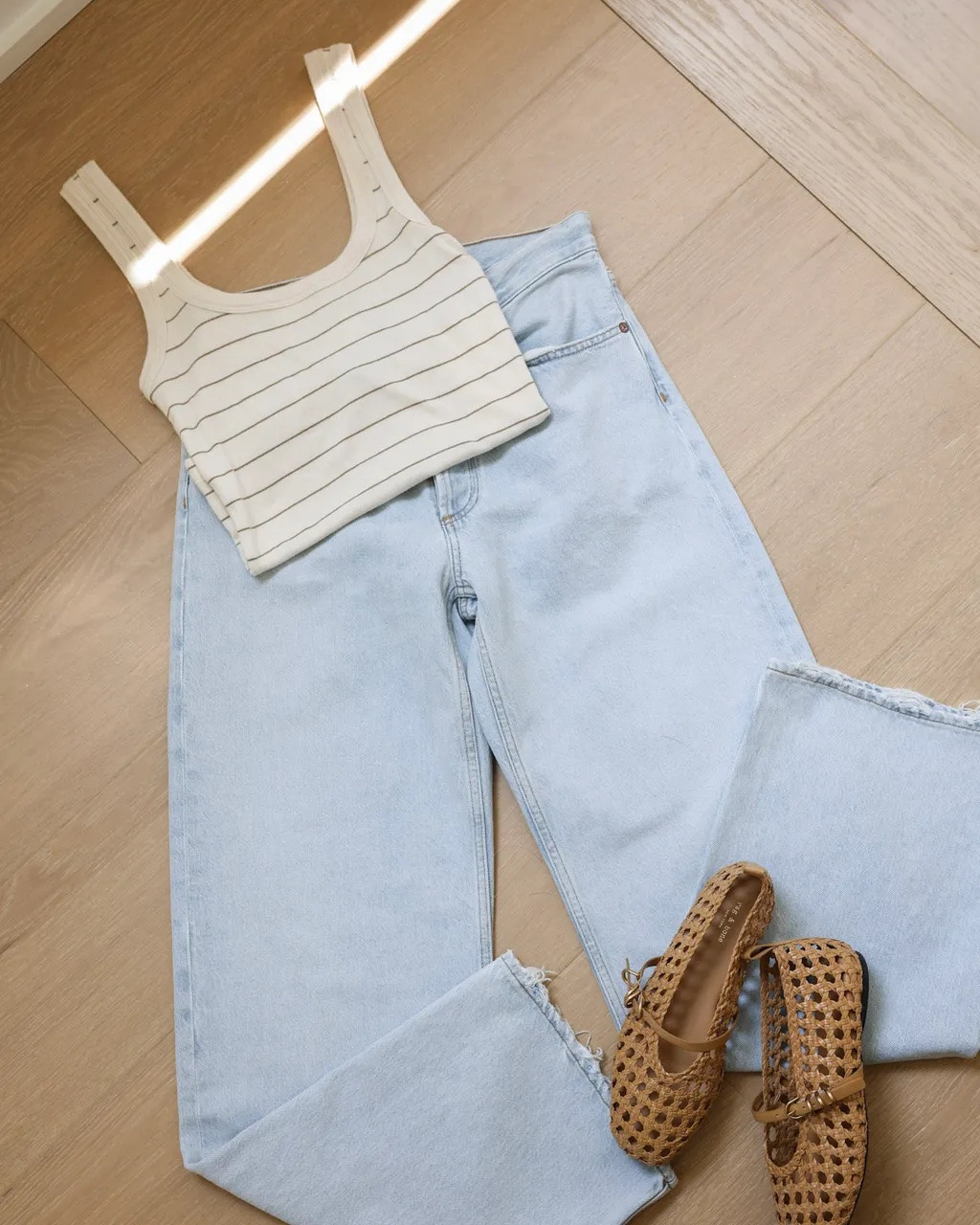 Soft neutrals and a textured shoe✨

#LTKootd #LTKU