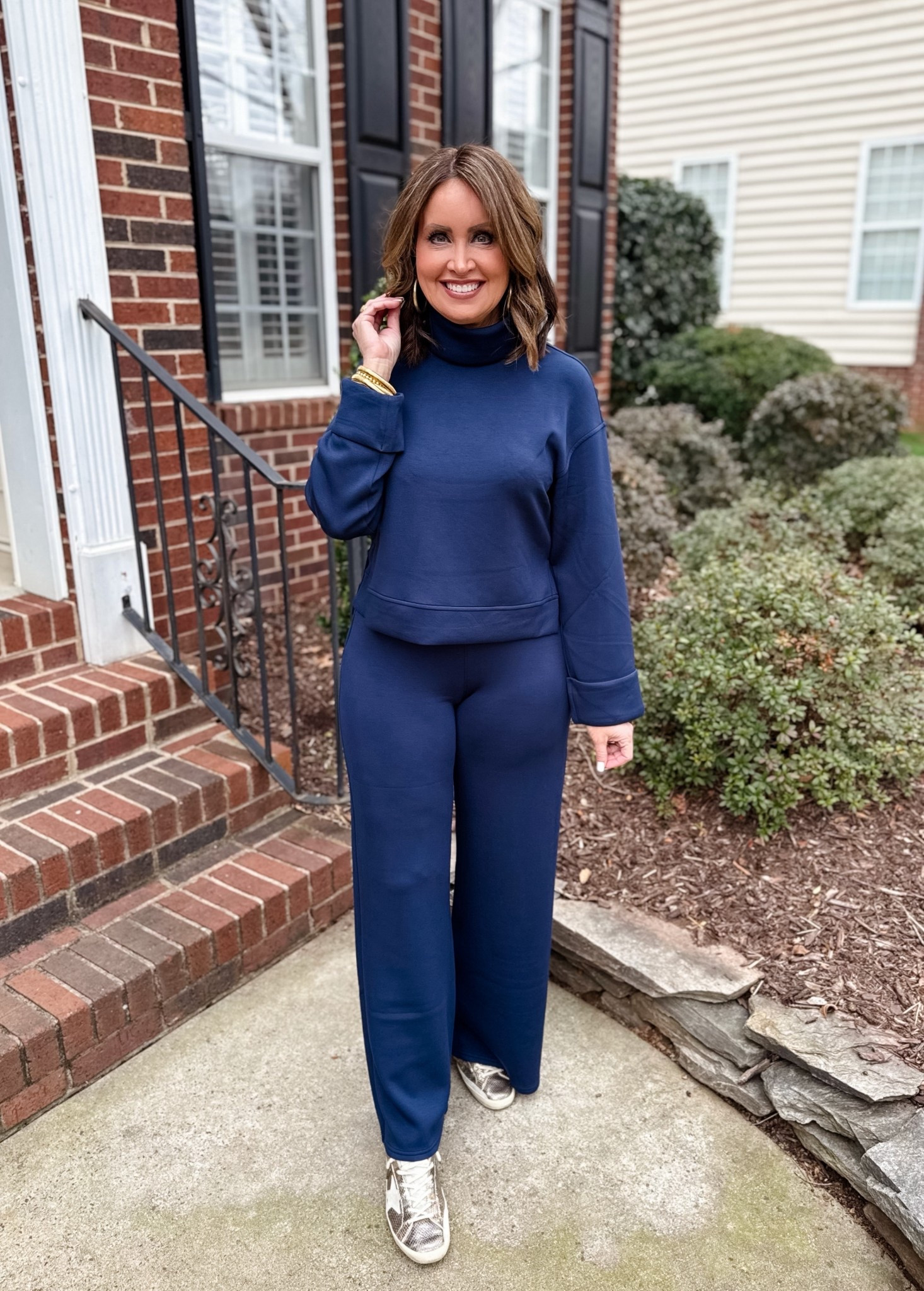 Spanx Air Essentials
Wide leg pants - size up if in between sizes 
Turtleneck - true to size 
Use code LAURAXSPANX for first time customers - right now you can save 15% when you buy 2 pieces 

#LTKmomlife #LTKActive #LTKOver40