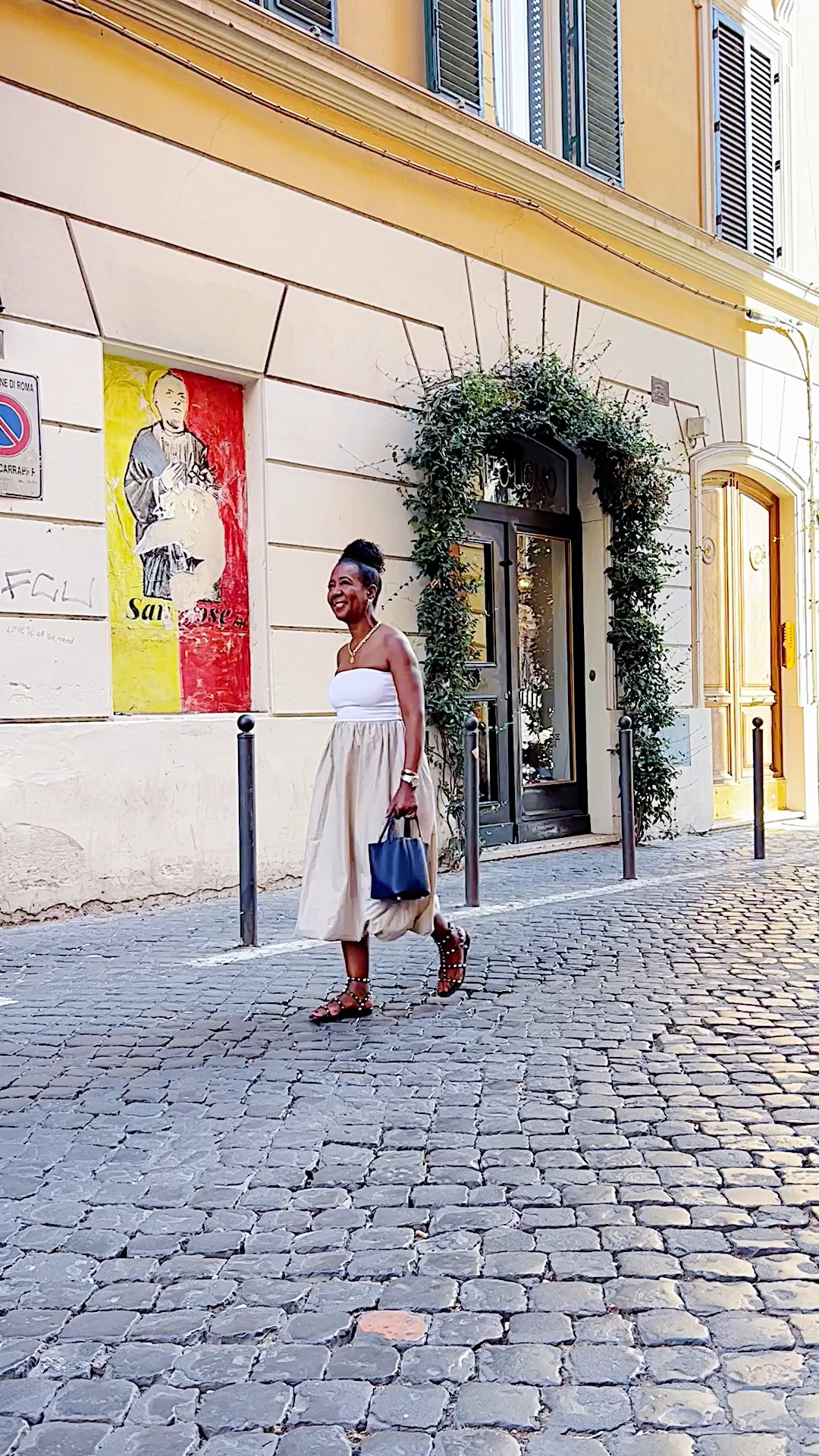 The best way to discover a city is to explore its ins and outs.

#traveloutfit
#italyvacation

#LTKShoeCrush #LTKVideo #LTKFindsUnder100